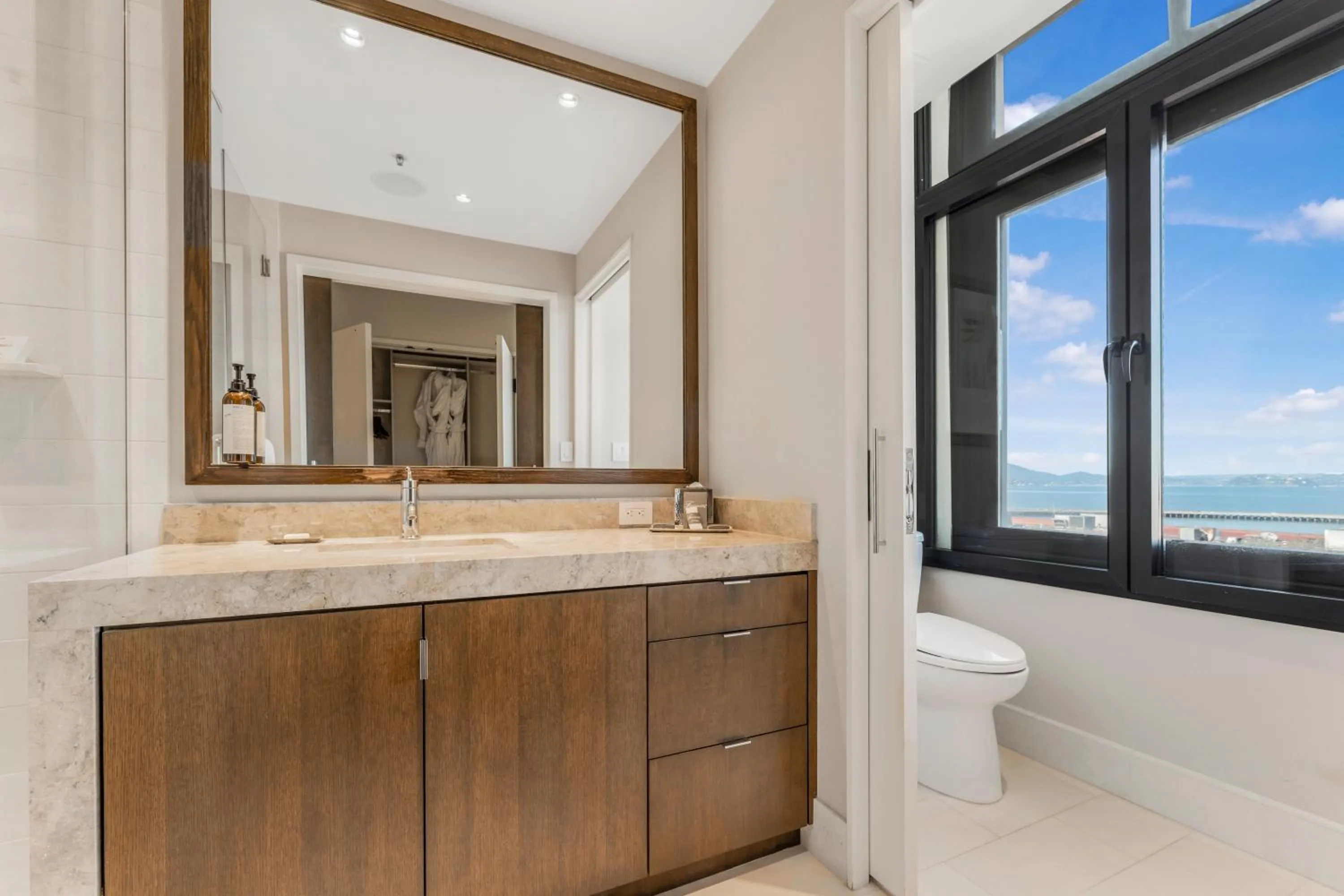 Toilet in The Fairmont Heritage Place Ghirardelli Square