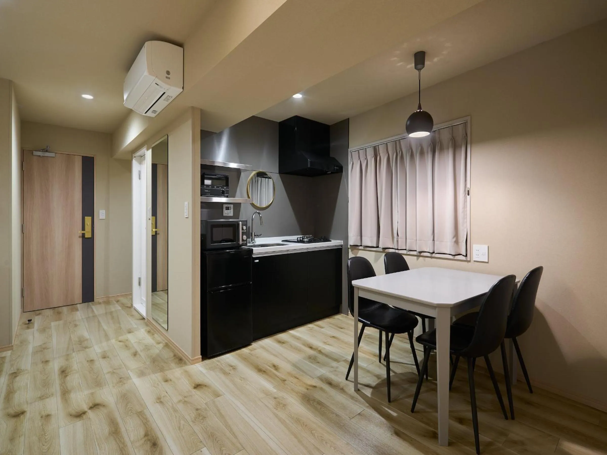 Kitchen or kitchenette in Shinjuku City Hotel N.U.T.S Tokyo