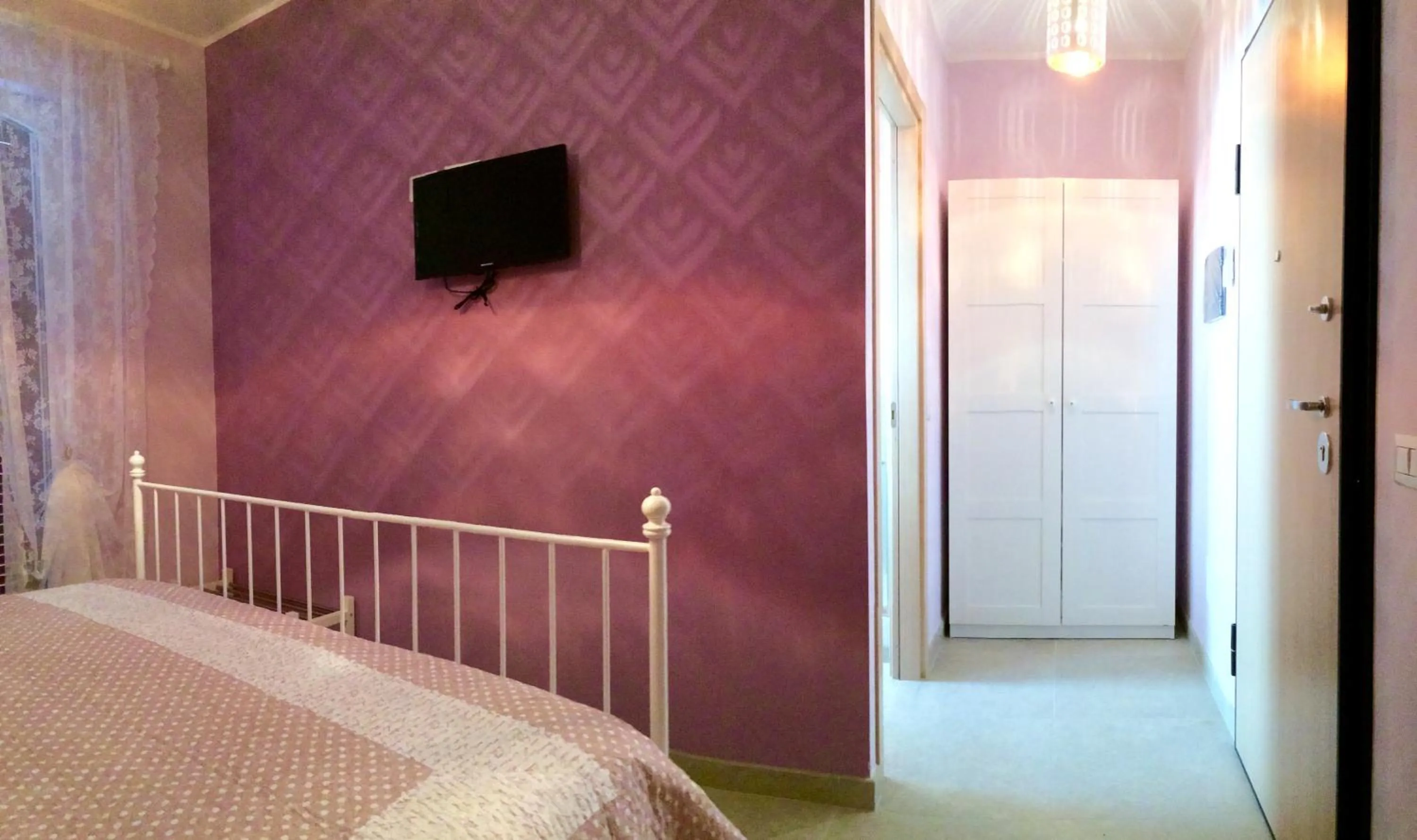 Bed in Guest House Roma Express