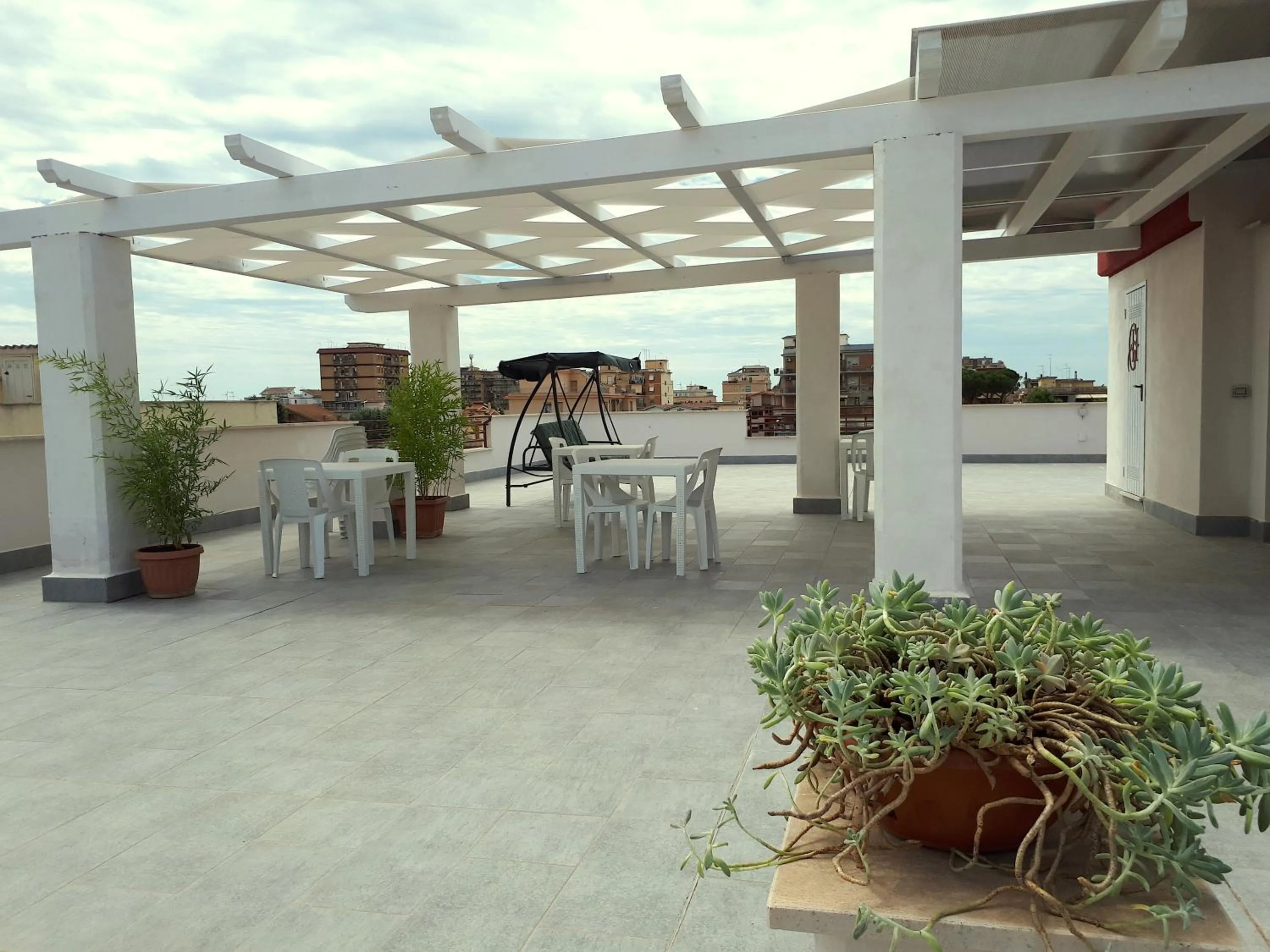 Balcony/Terrace in Guest House Roma Express