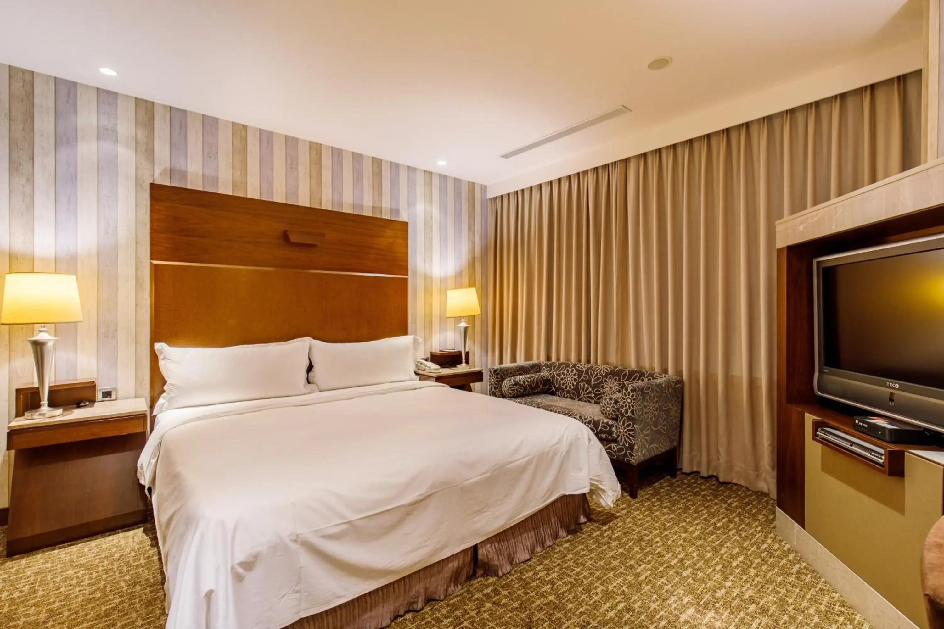 Deluxe Suite in Hotel HD Palace Deluxe Suite in Hotel HD Palace