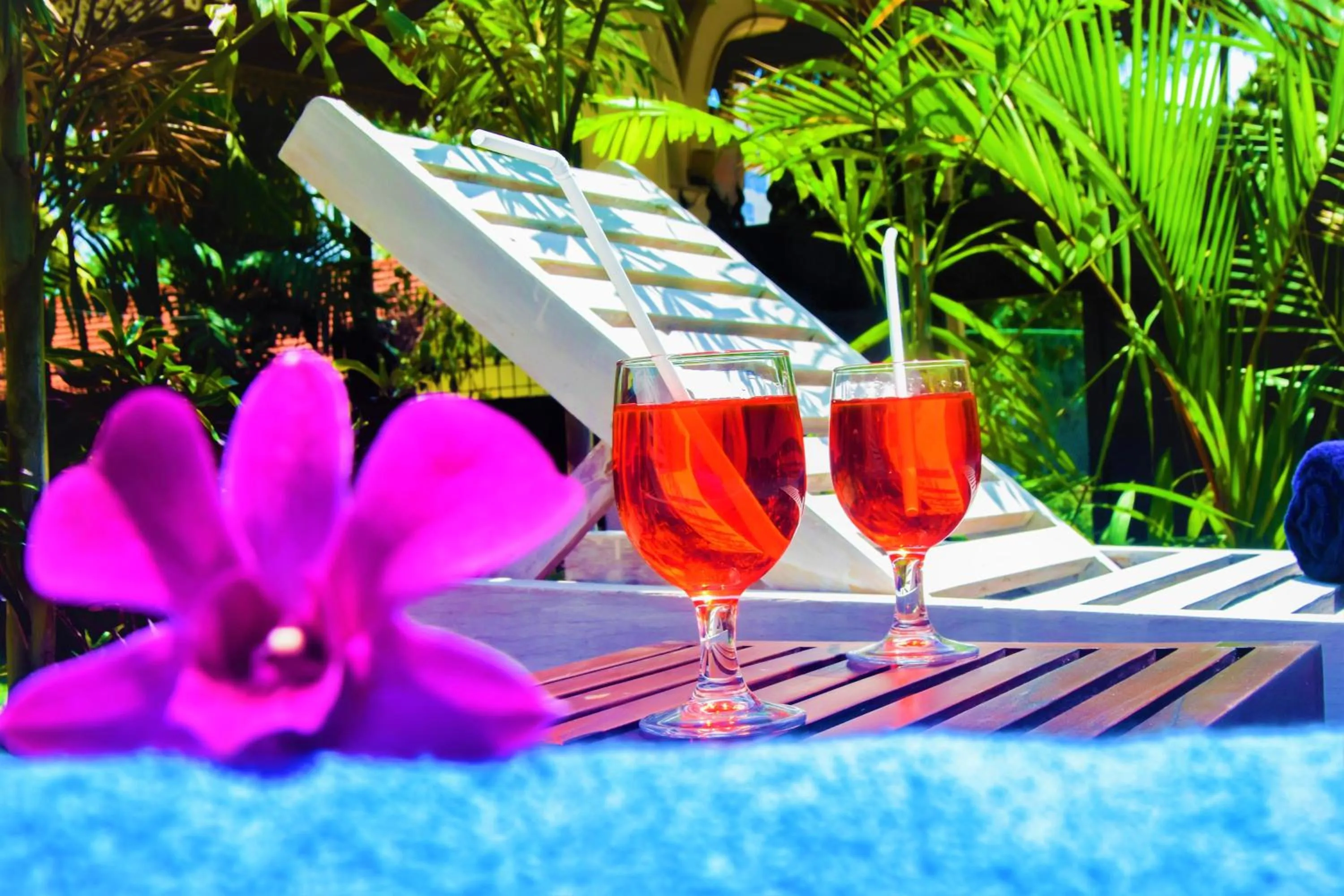 Swimming pool in Emel Boutique