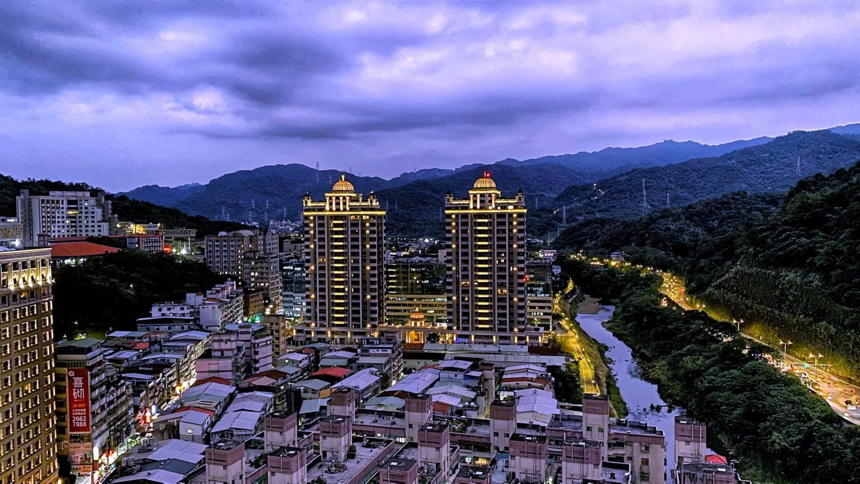 City view in HiONE Holiday Hotel