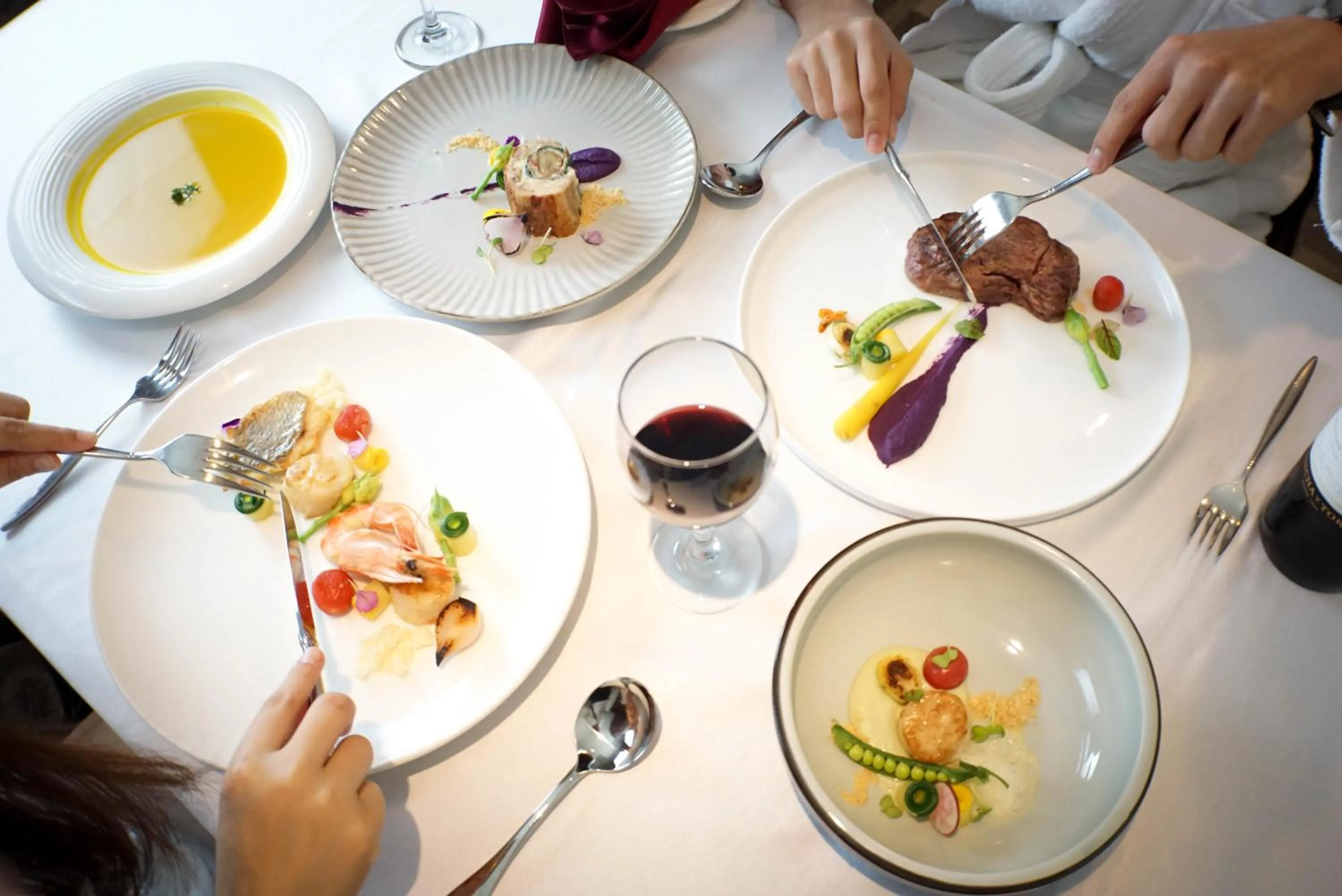 Dining area in HiONE Holiday Hotel