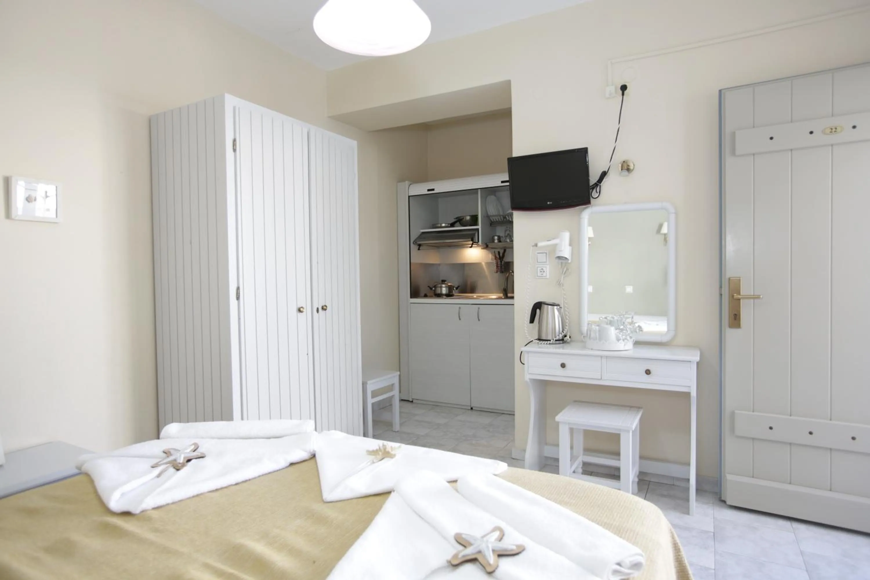 Bed in Alexandra's Rooms