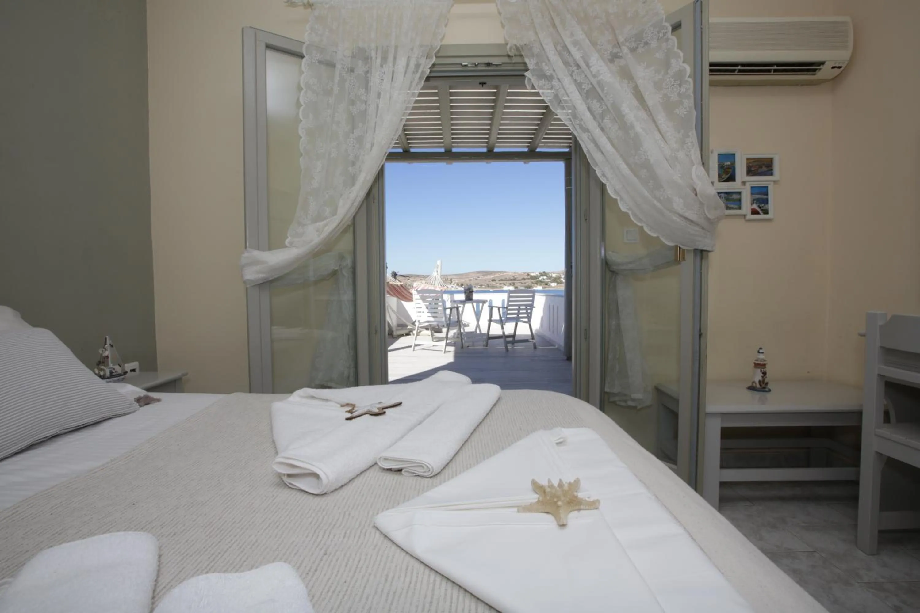 Bed in Alexandra's Rooms