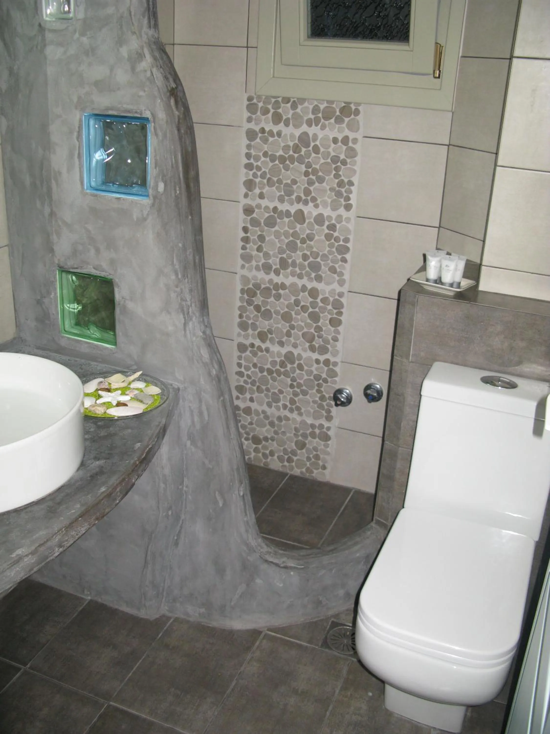 Bathroom in Alexandra's Rooms