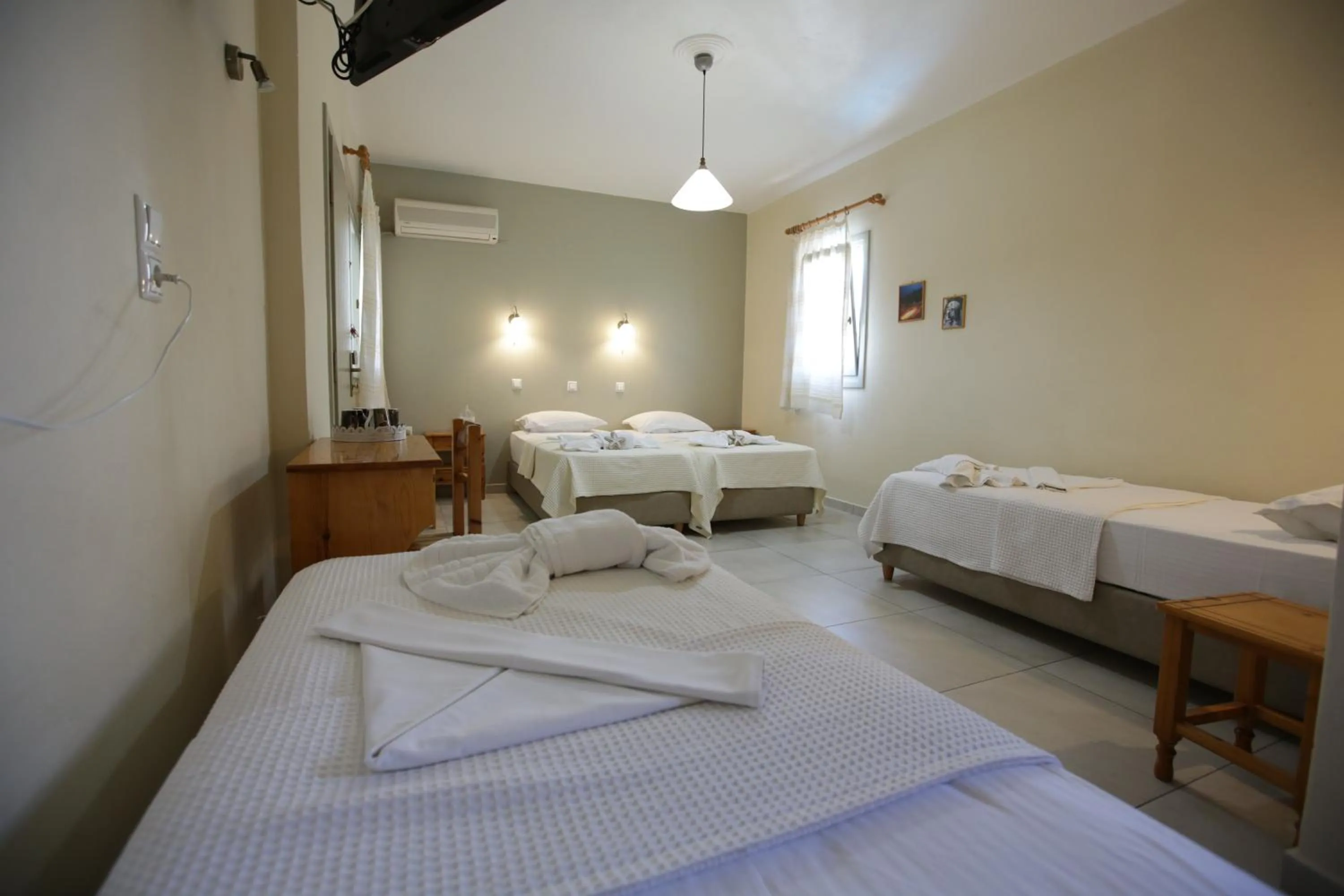 Bed in Alexandra's Rooms