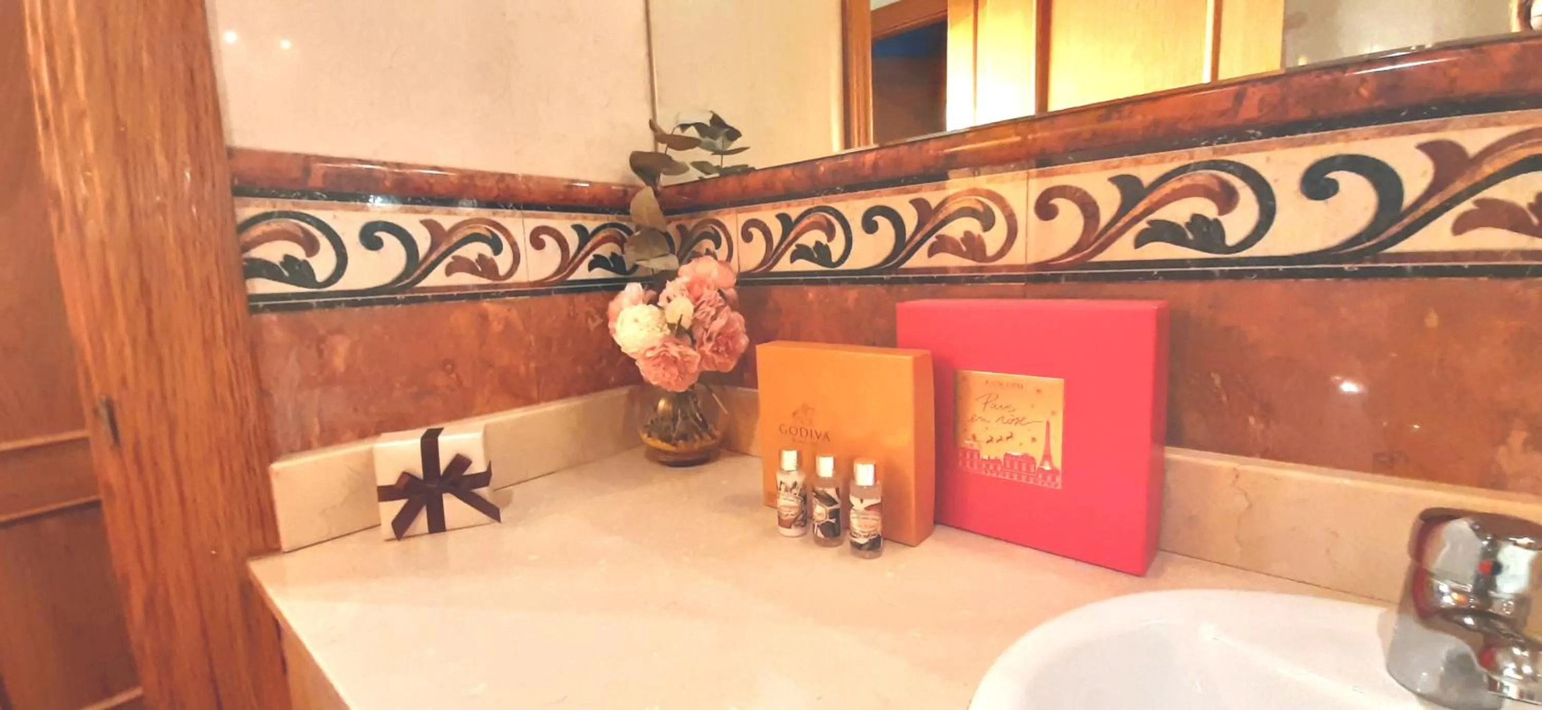 Bathroom in Hotel Nueva Plaza