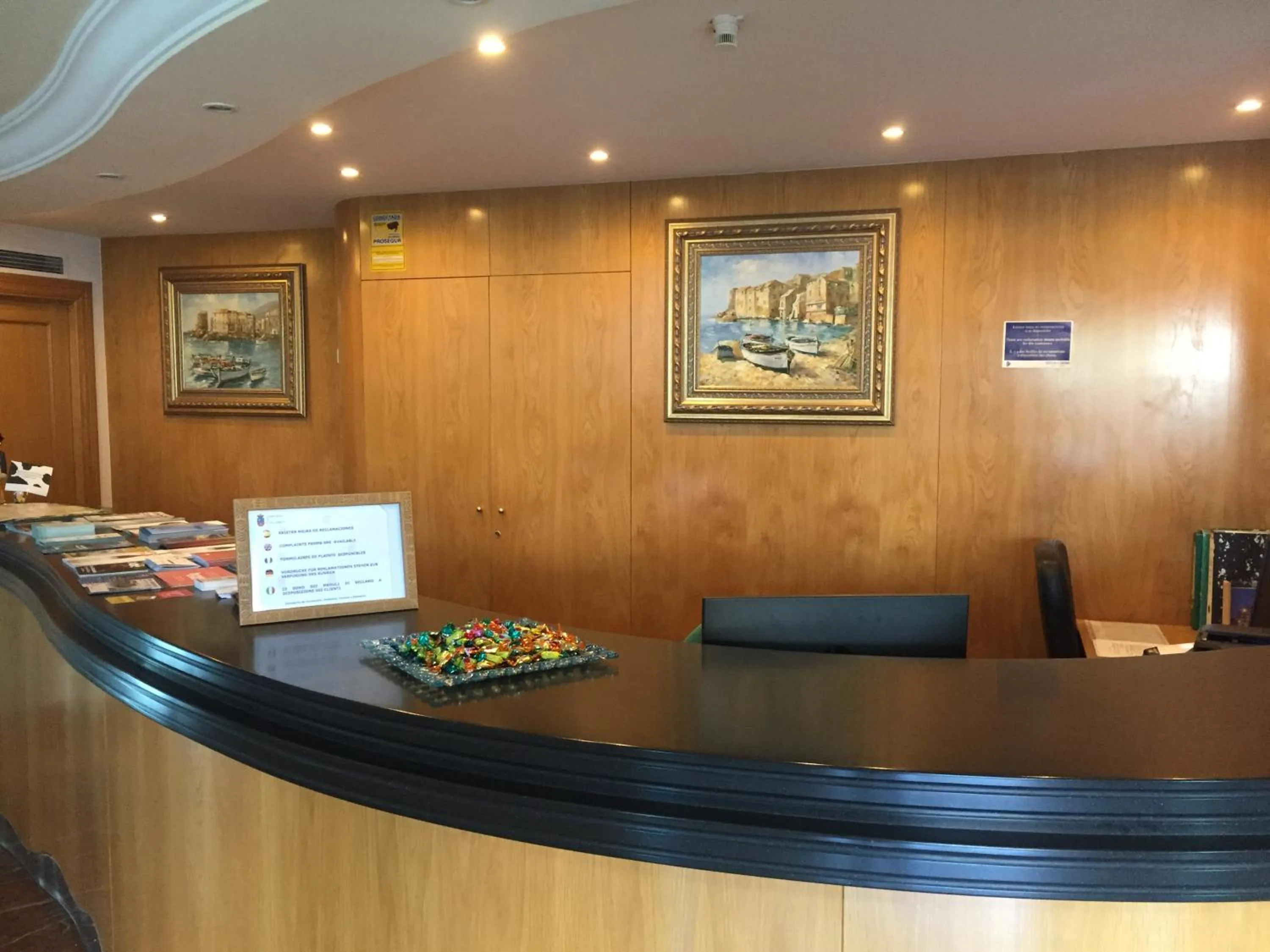 Lobby or reception in Hotel Nueva Plaza