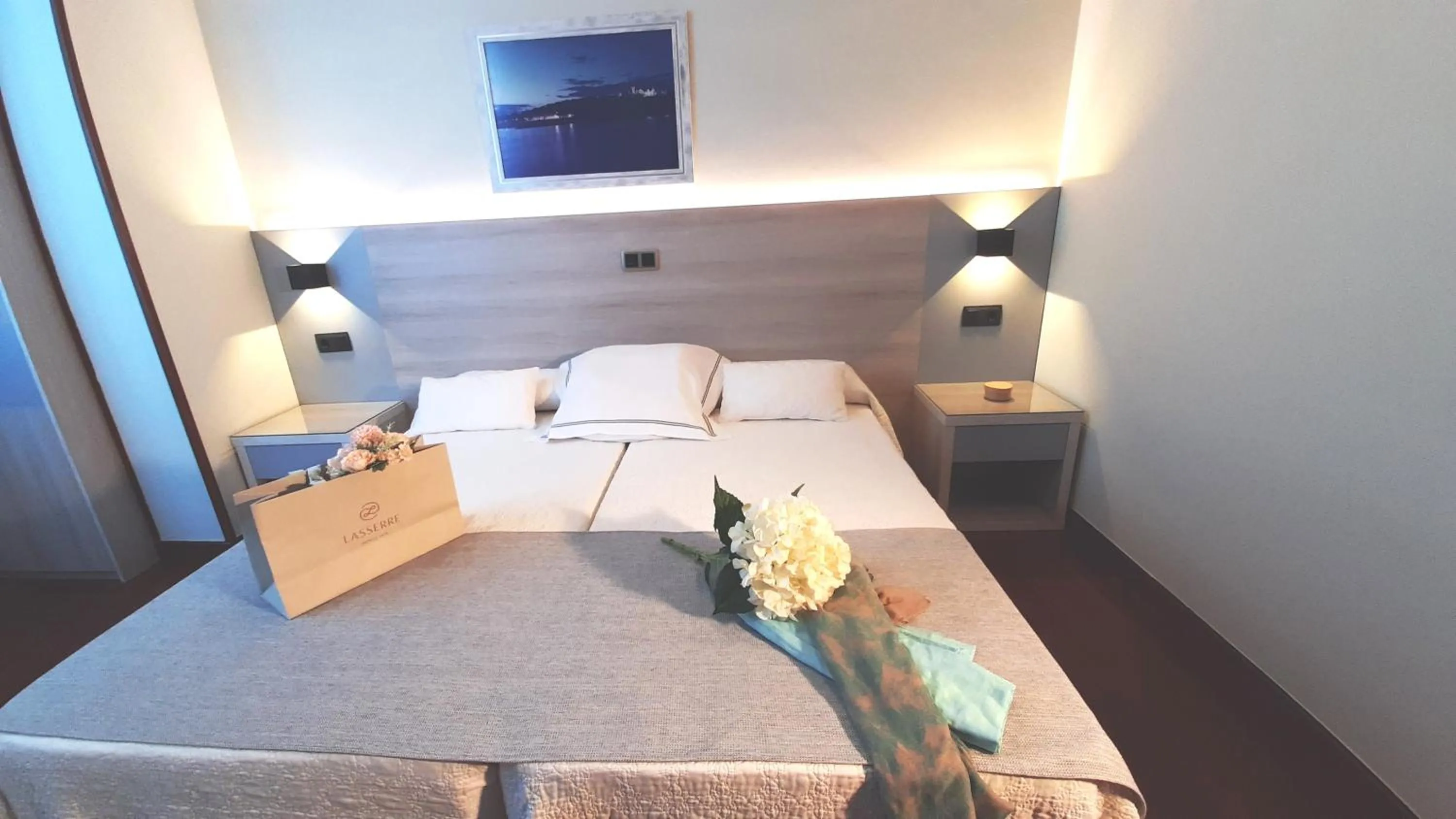 Bedroom, Bed in Hotel Nueva Plaza