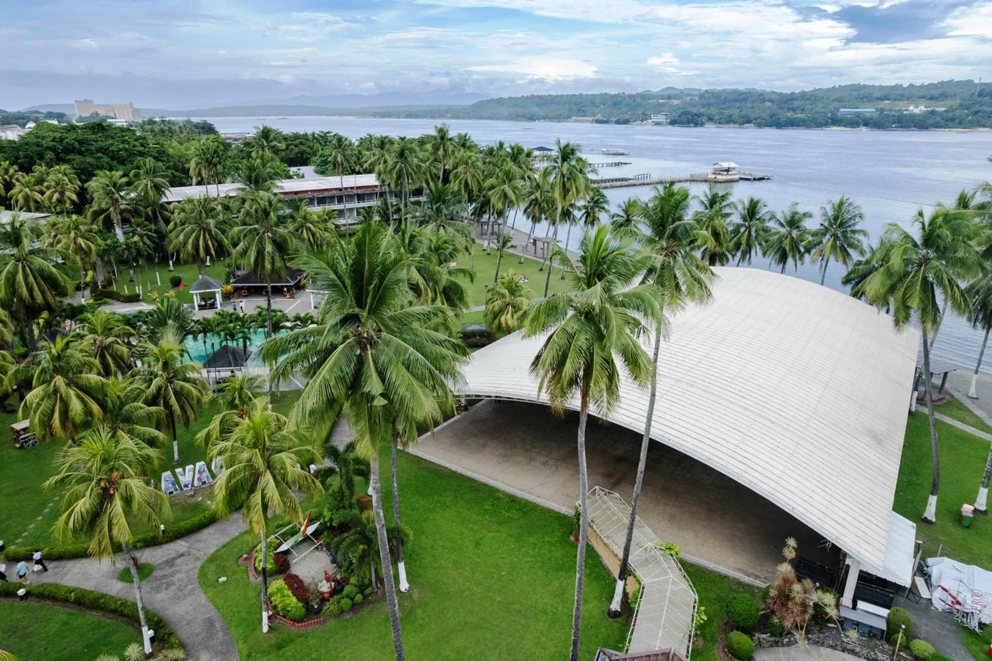 Property building in Waterfront Insular Hotel Davao