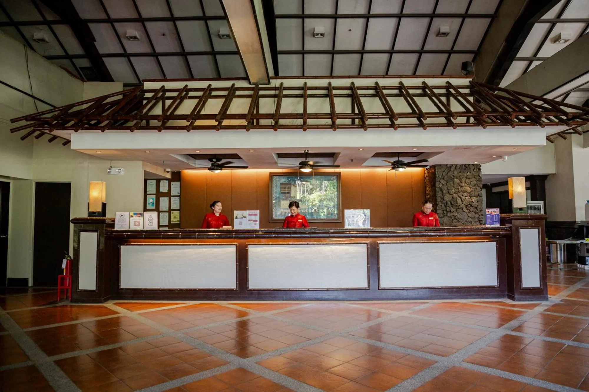 Lobby or reception in Waterfront Insular Hotel Davao