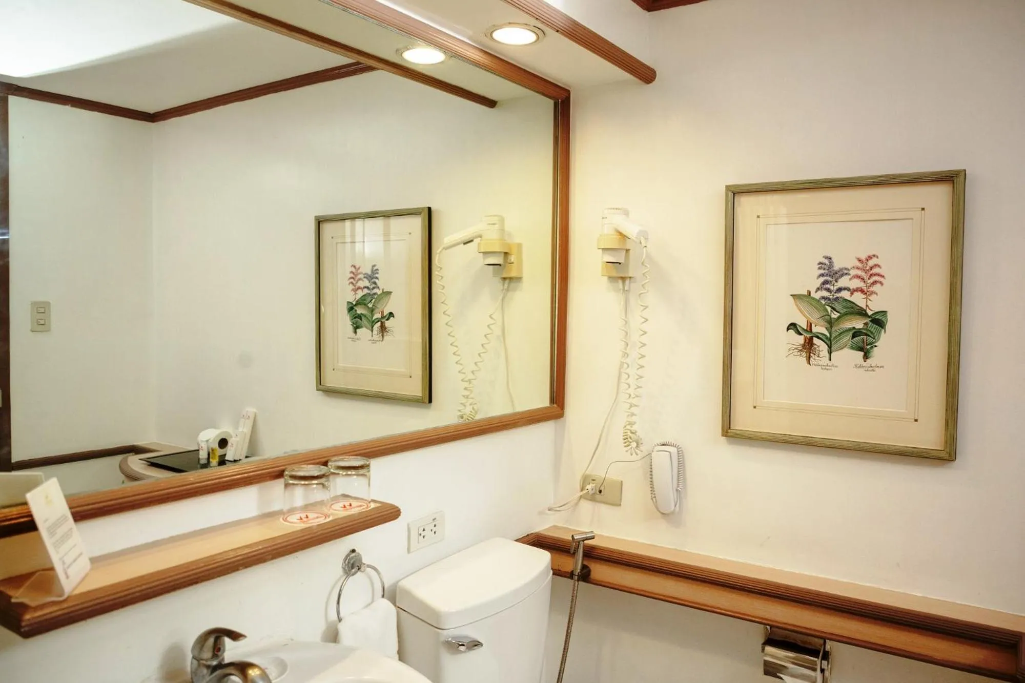 Bathroom in Waterfront Insular Hotel Davao