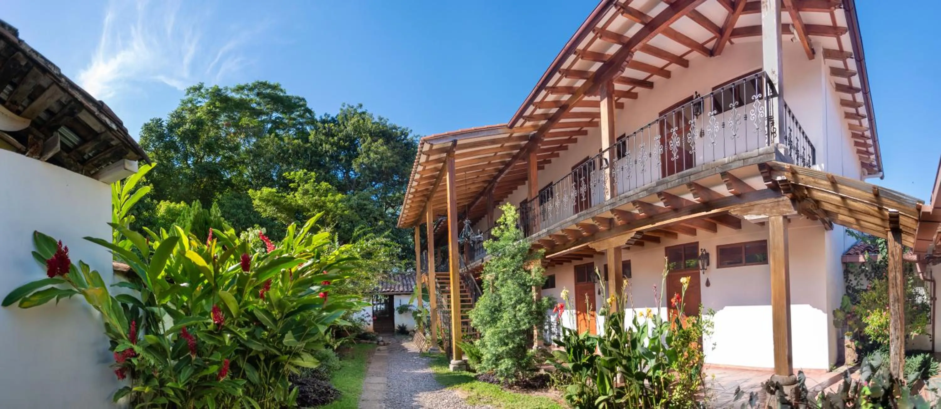 Property building in Casa 1800 Suchitoto Boutique