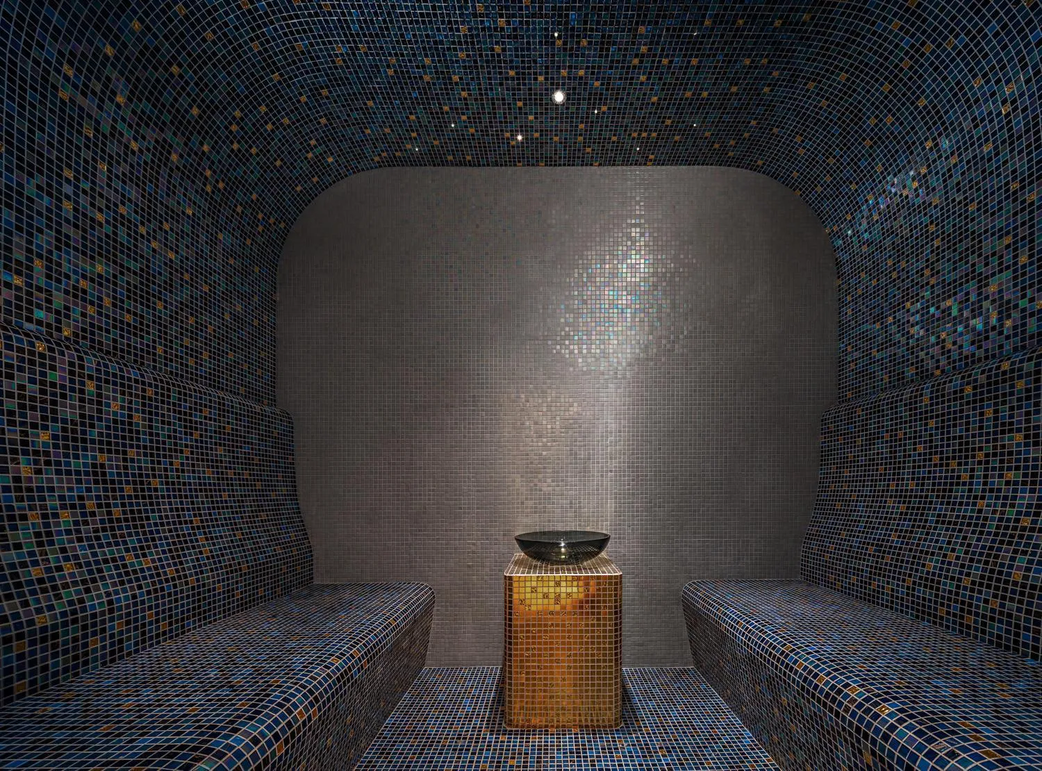 Sauna in Renaissance Shanghai Hongqiao