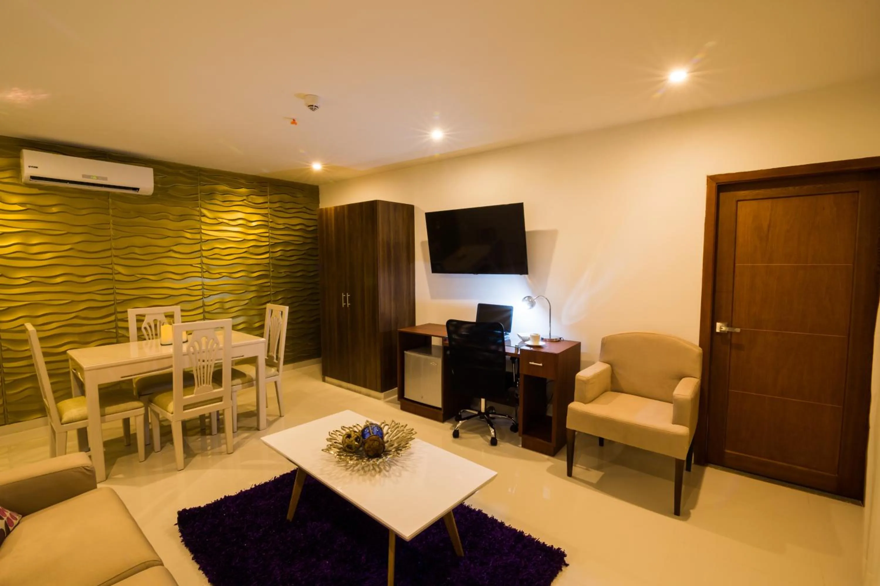 Living room in Hotel Parque Del Sol