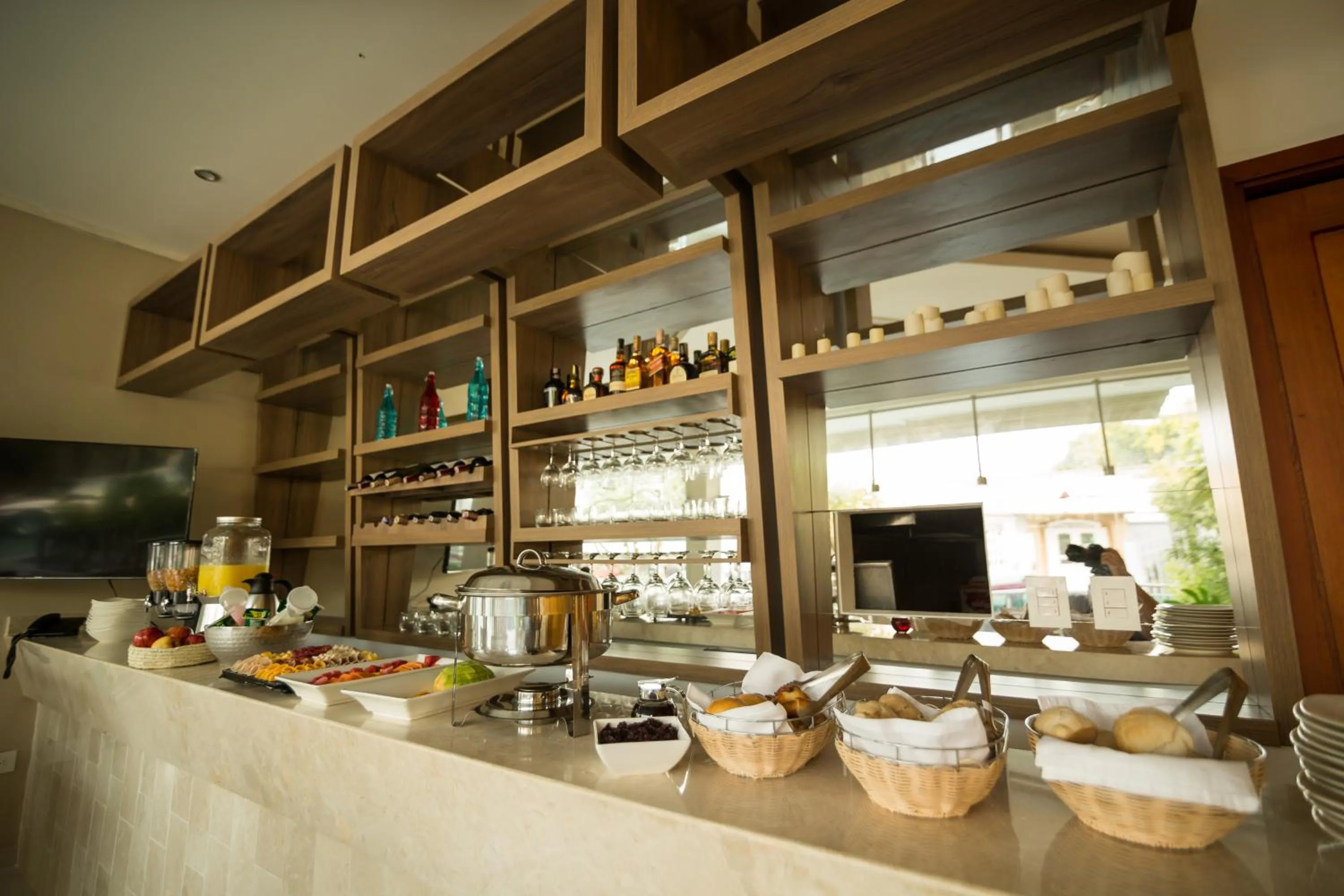 Restaurant/places to eat in Hotel Parque Del Sol