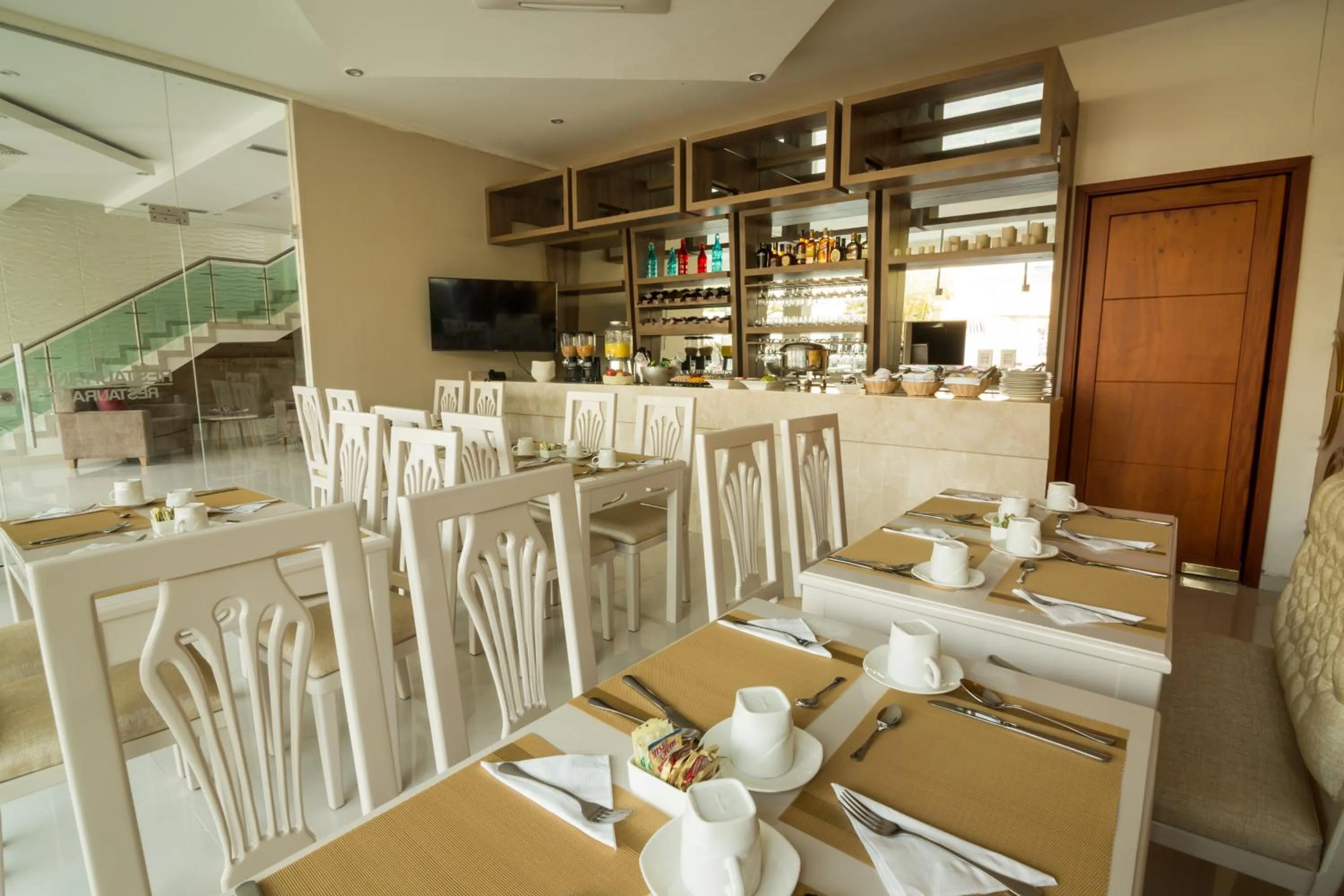 Restaurant/places to eat in Hotel Parque Del Sol