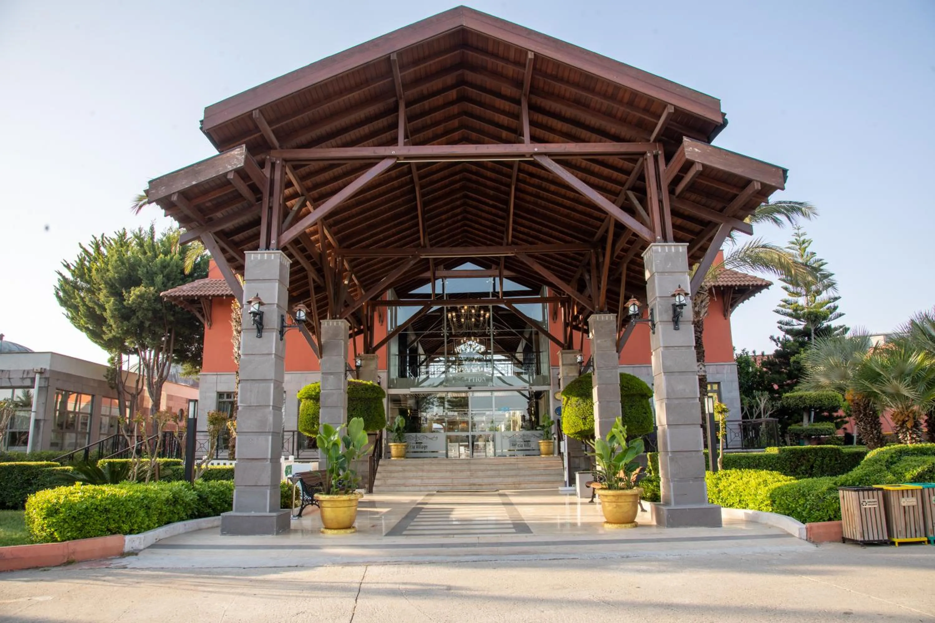 Facade/entrance in Club Hotel Felicia Village
