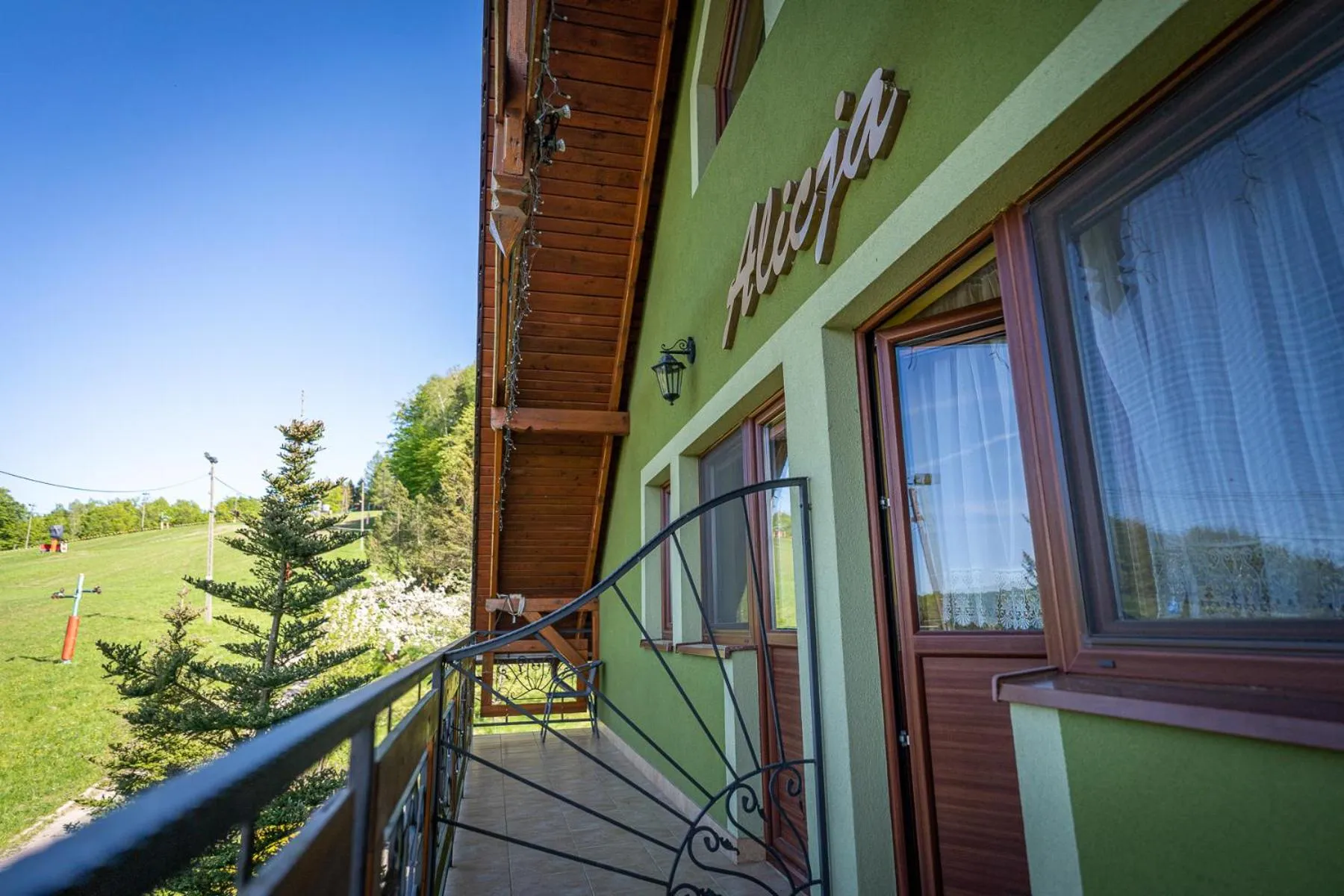 Decorative detail in Osada Koszałkowo Wieżyca