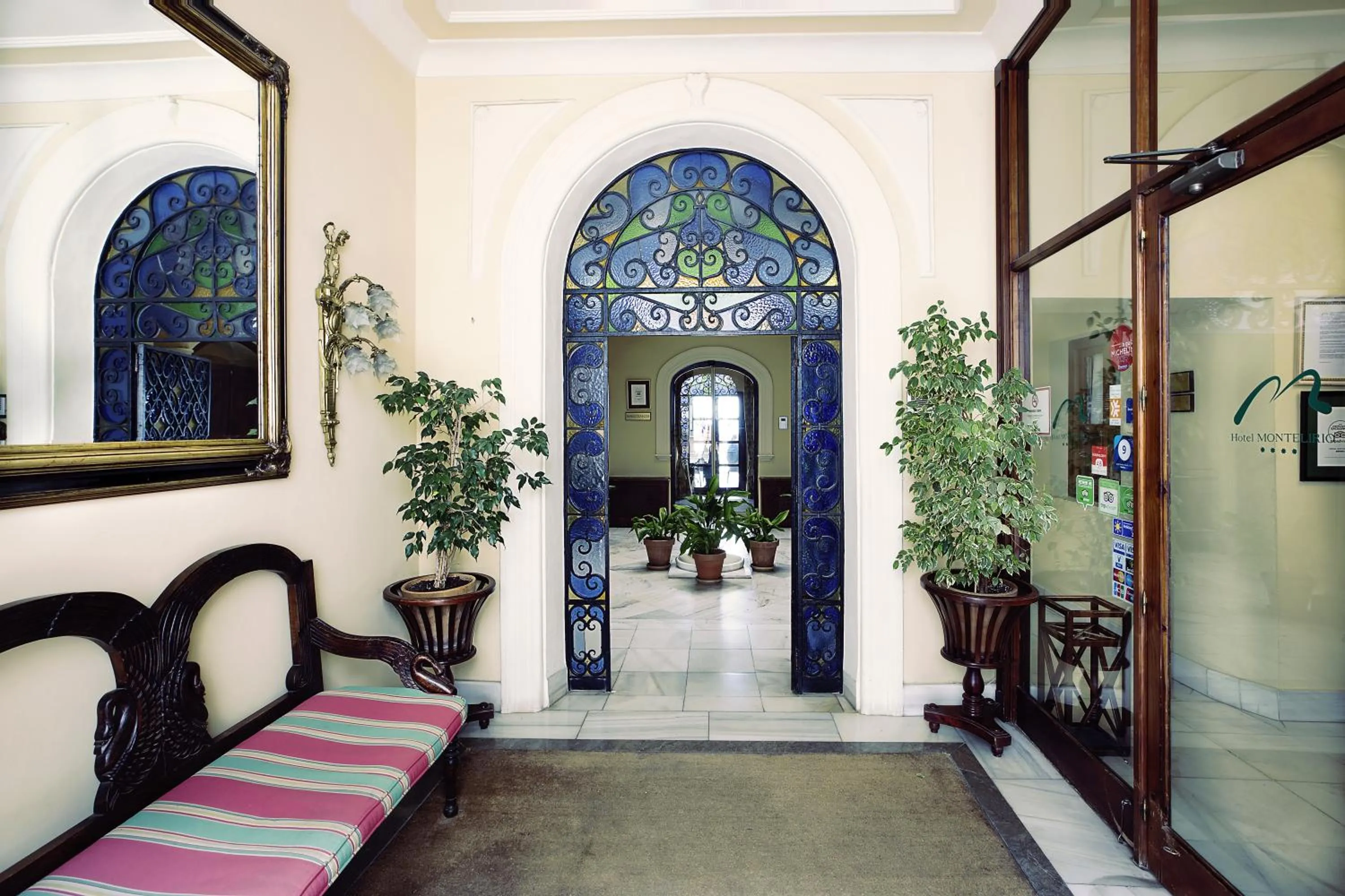 Patio in Hotel Montelirio