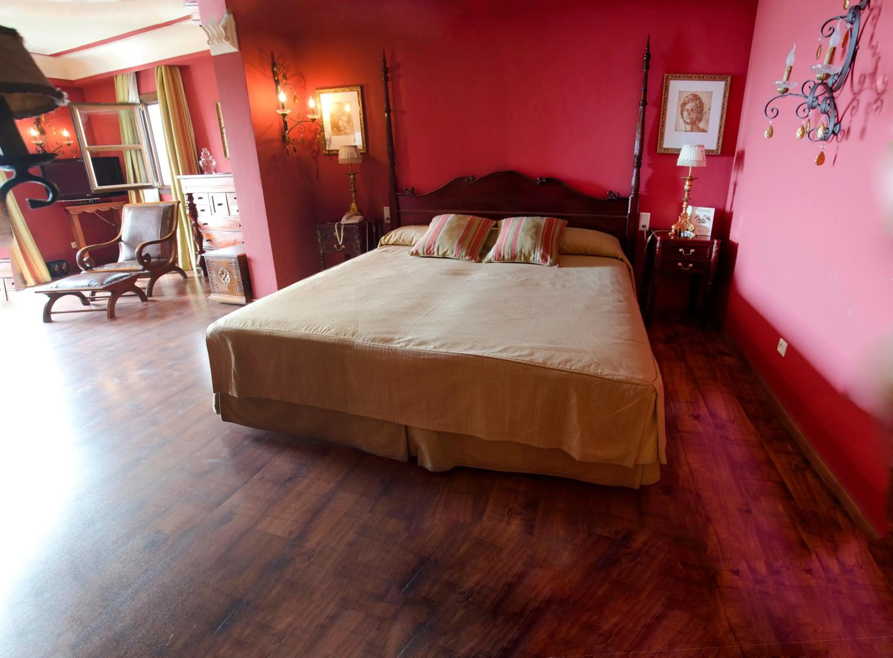 Photo of the whole room, Bed in Hotel Montelirio