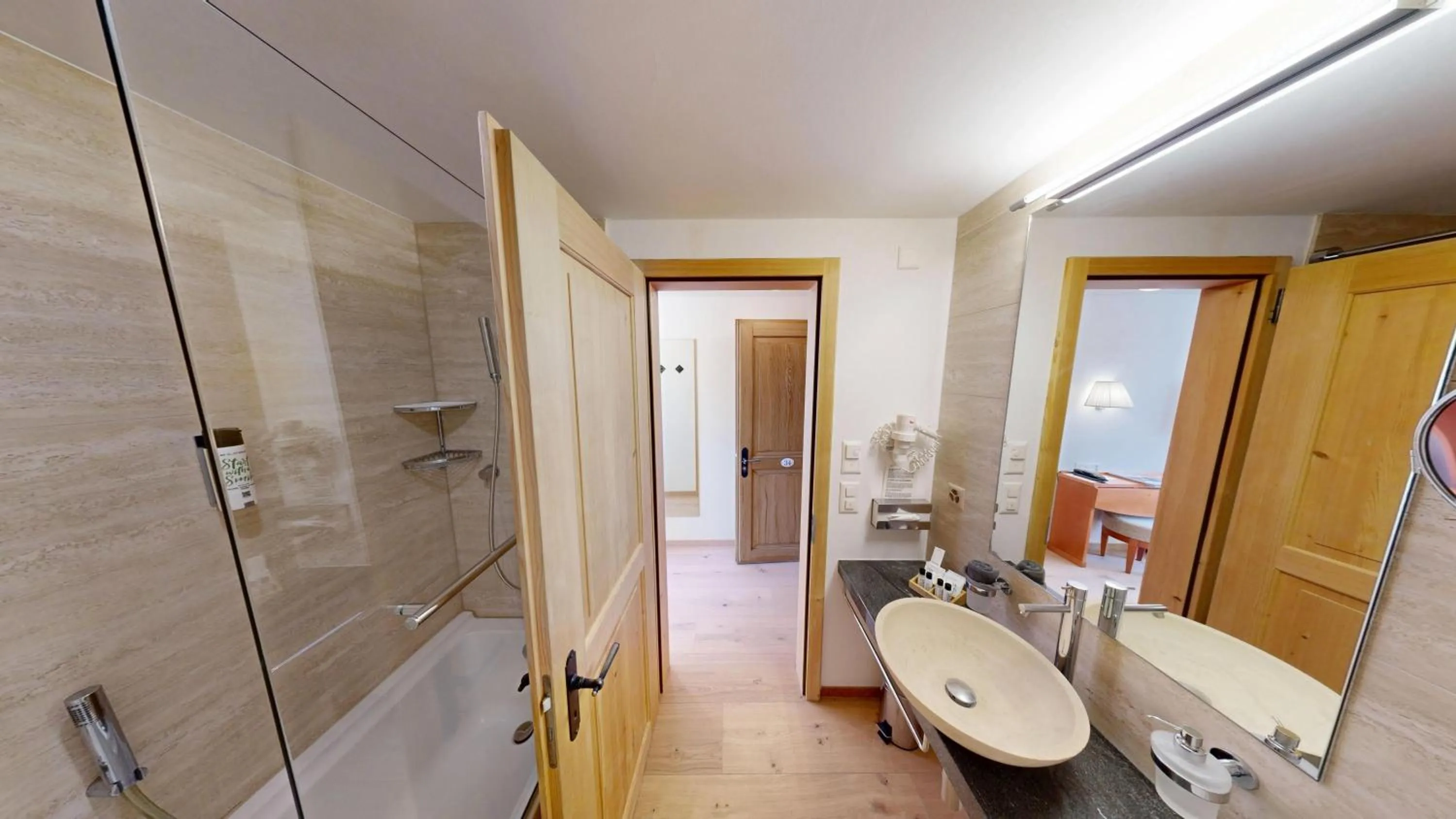 Bathroom in Schweizerhaus Swiss Quality Hotel