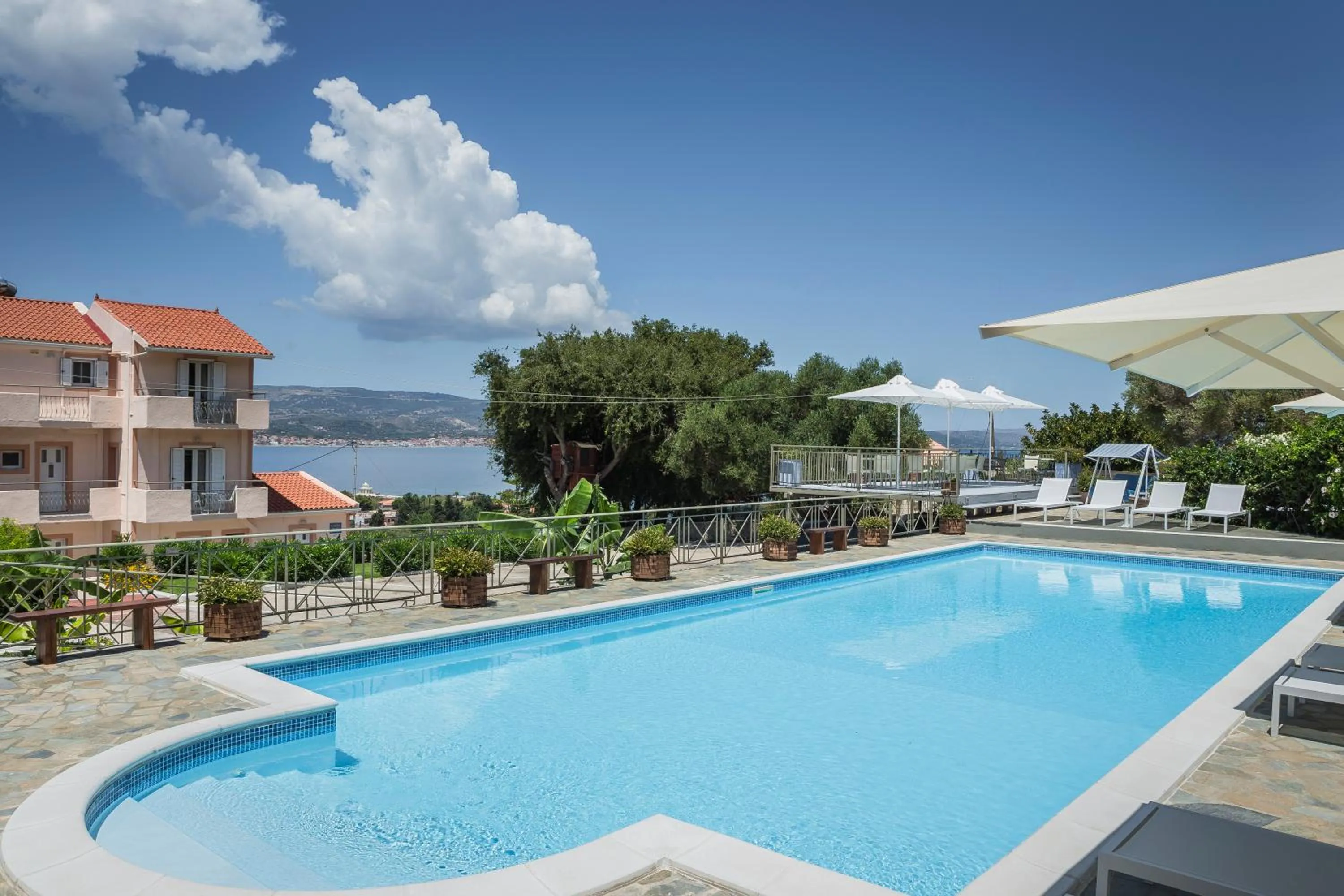 Mountain view in Panorama Fanari studios and apartments