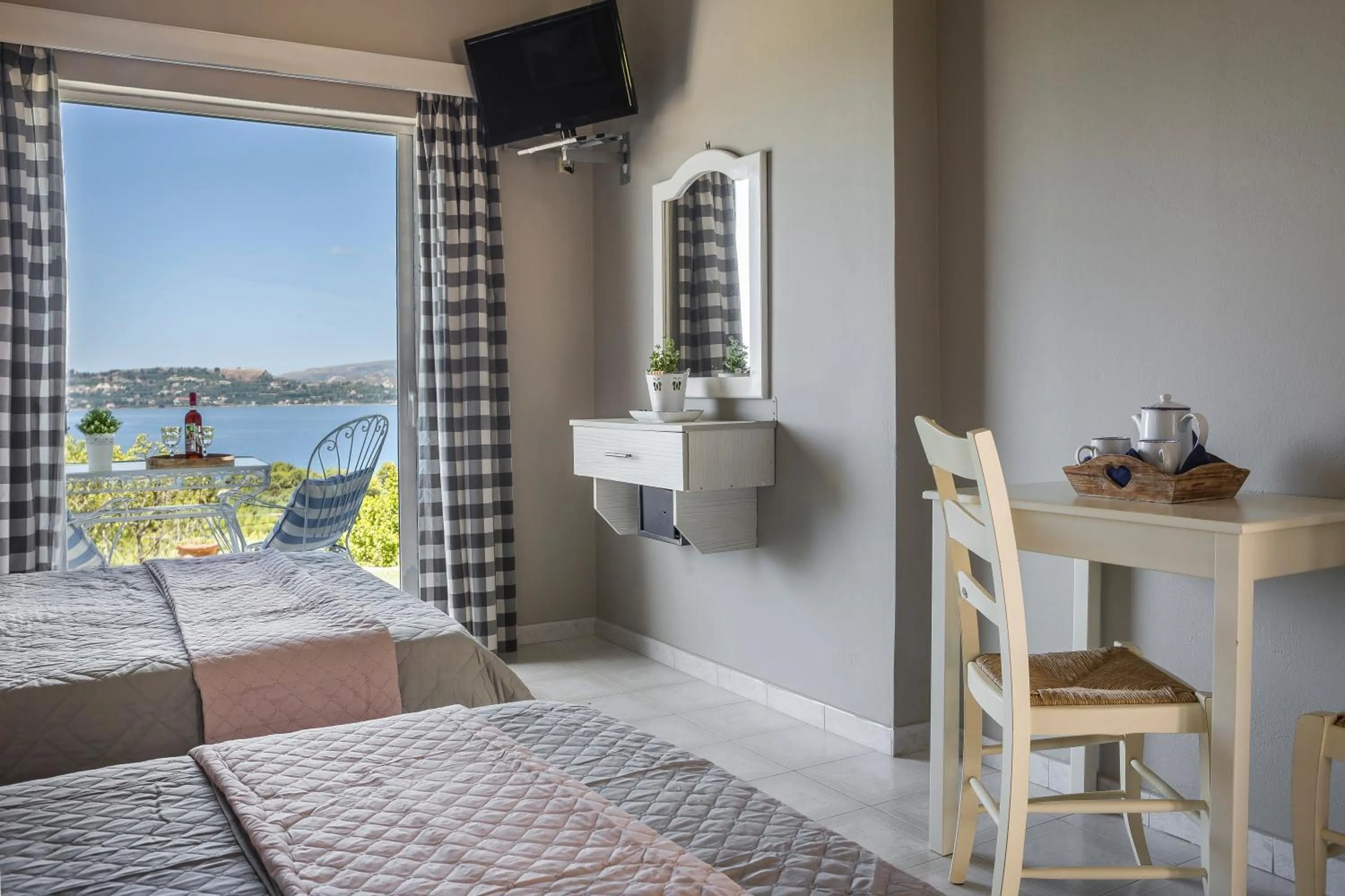 Bedroom, Bed in Panorama Fanari studios and apartments