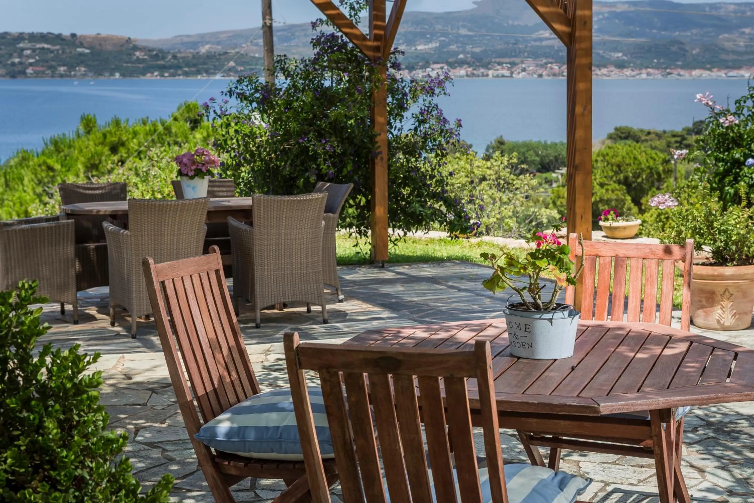 City view in Panorama Fanari studios and apartments