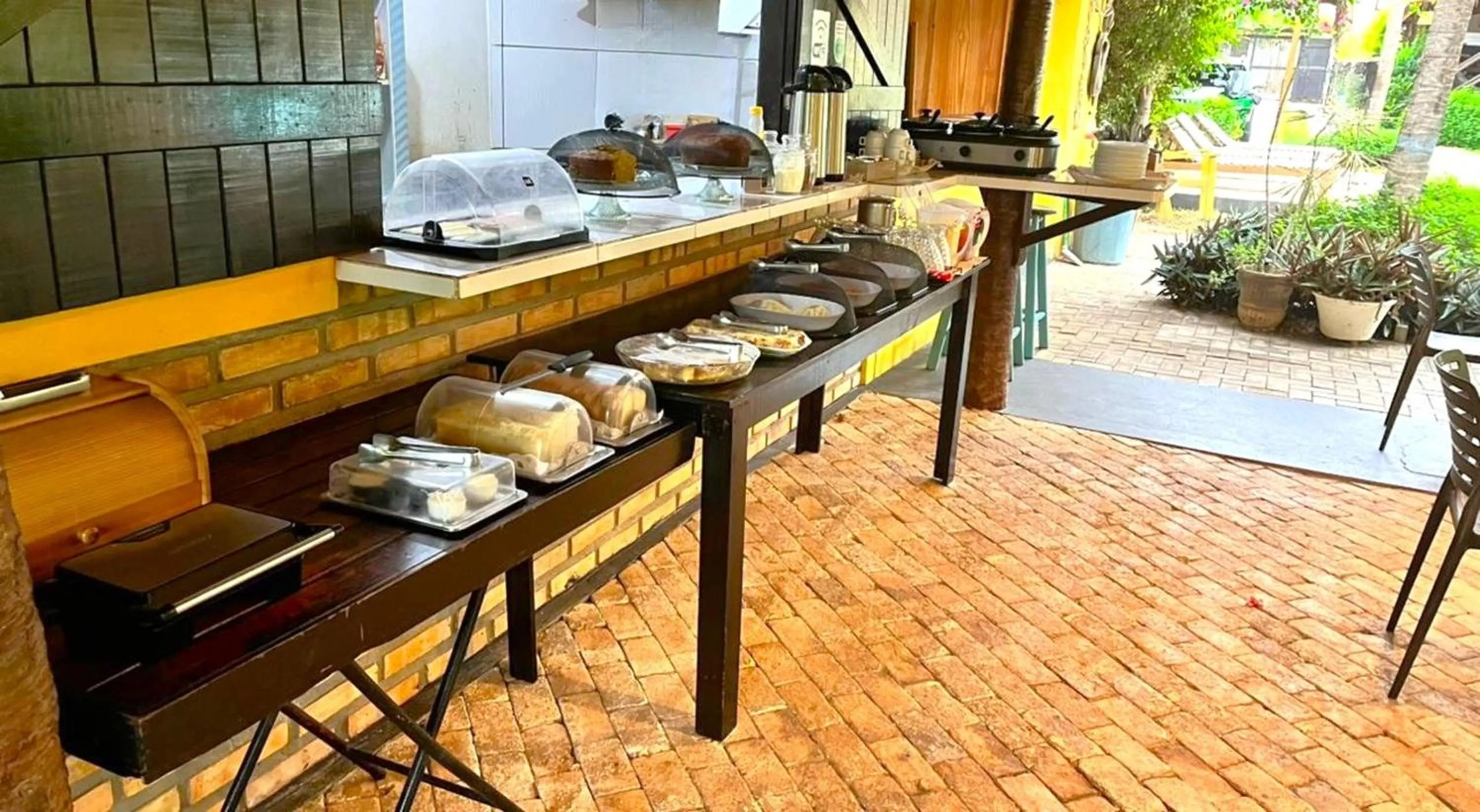 Breakfast in Pousada Ello