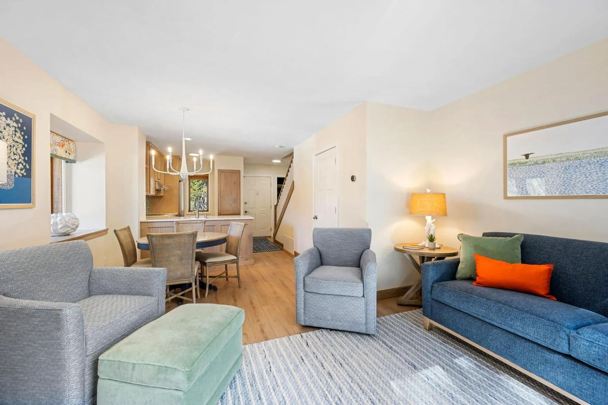 Living room in Evergreen Hill Condominiums