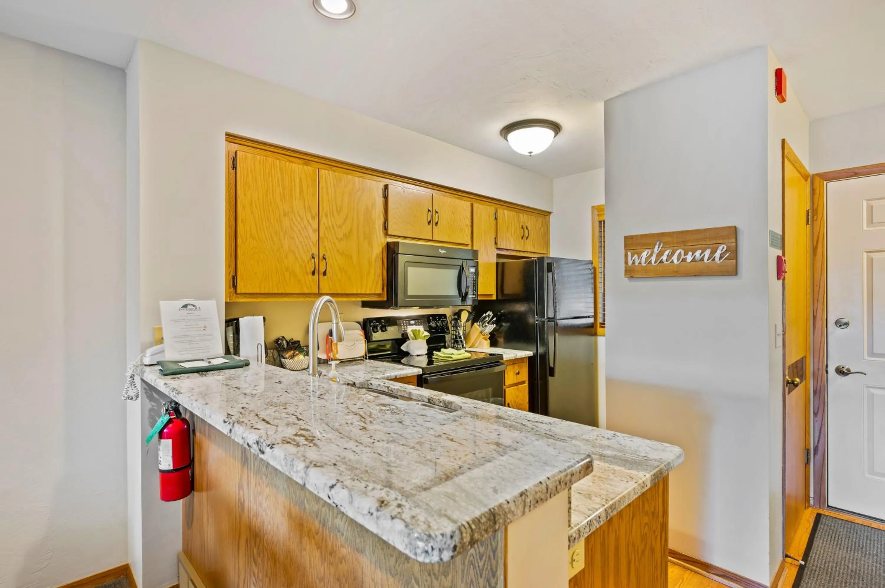 Kitchen or kitchenette in Evergreen Hill Condominiums