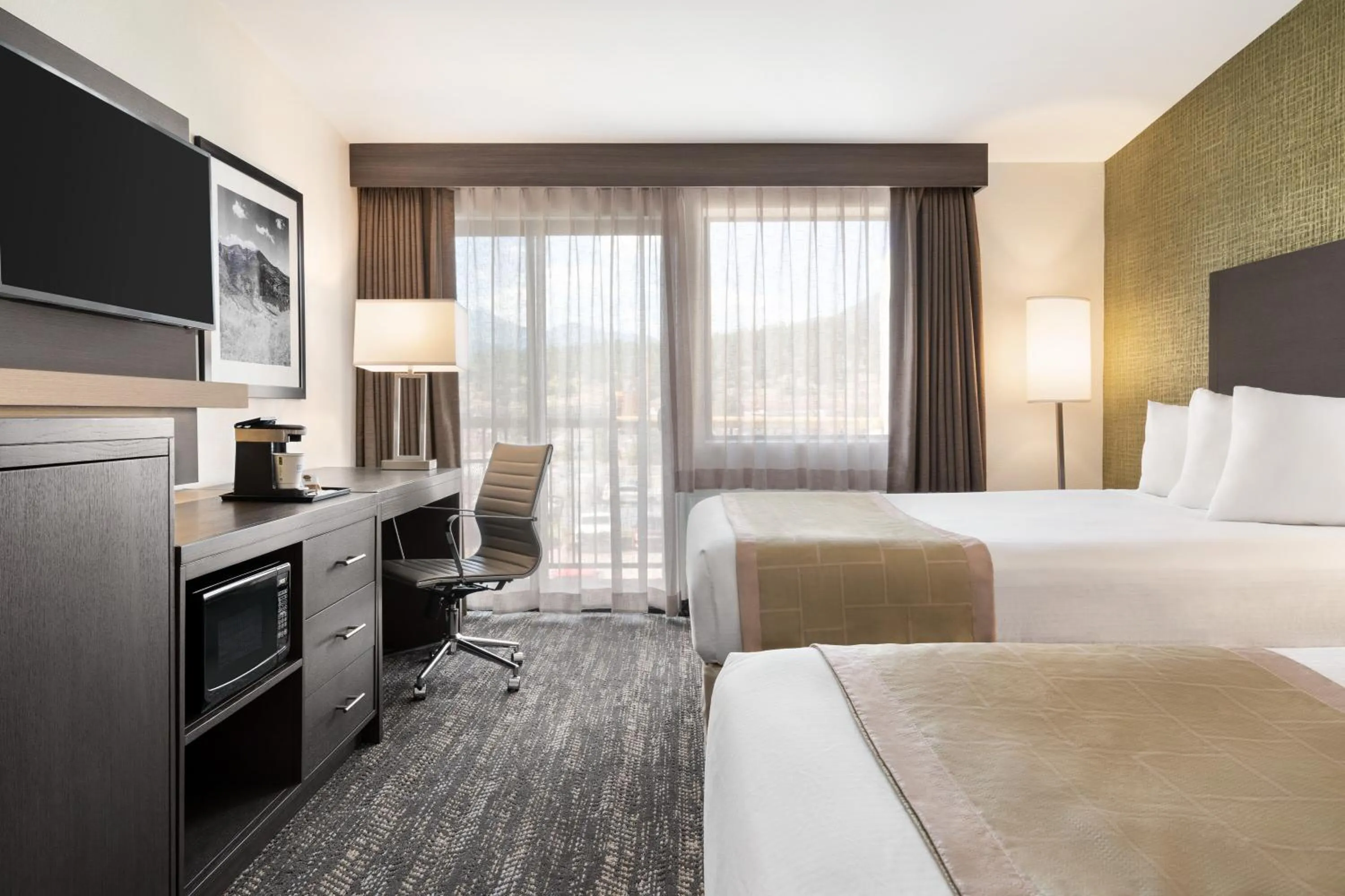 Bed in The Kendrick Hotel, an Ascend Collection Hotel