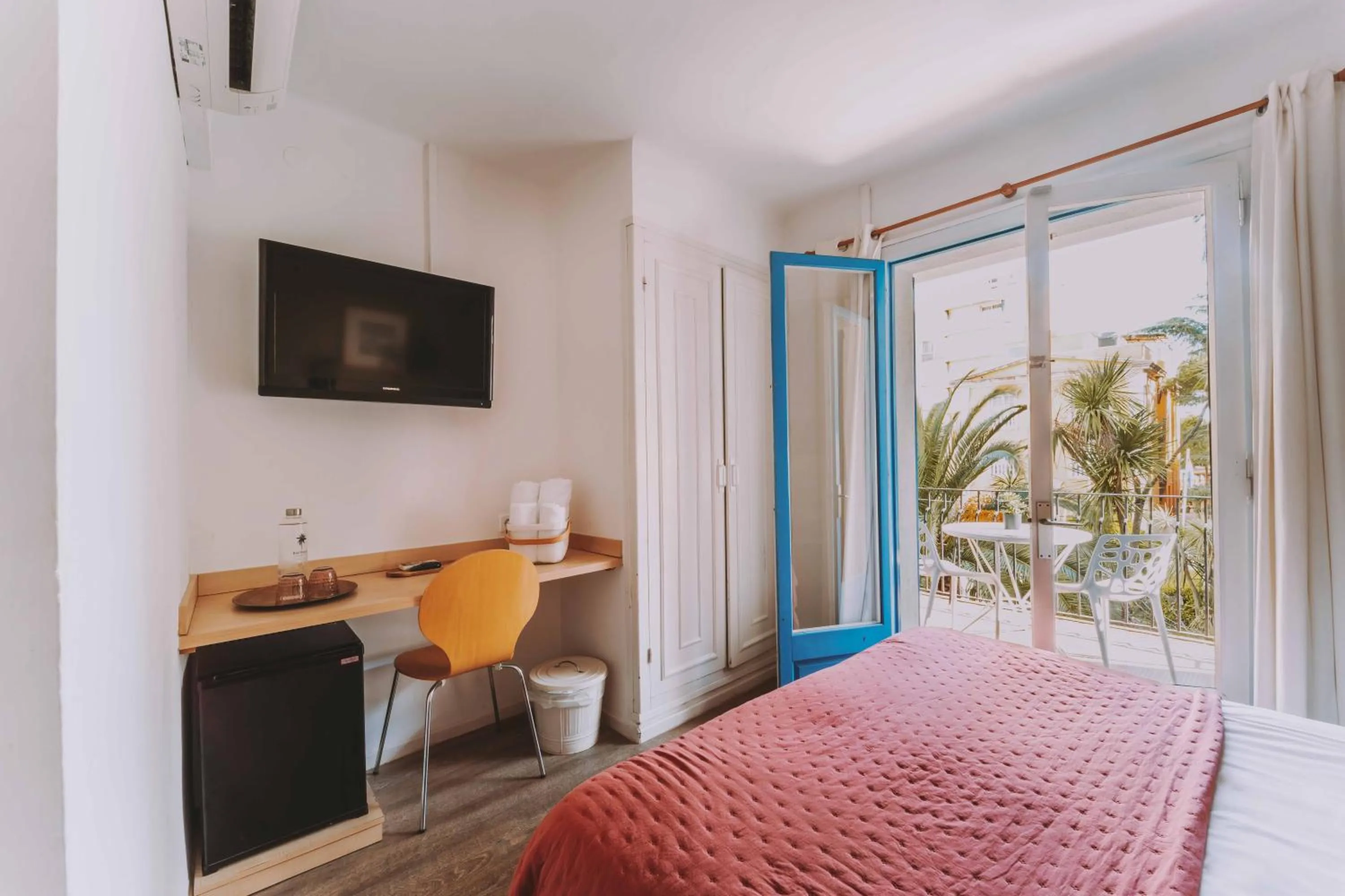 Bed in Hotel Bell Repos