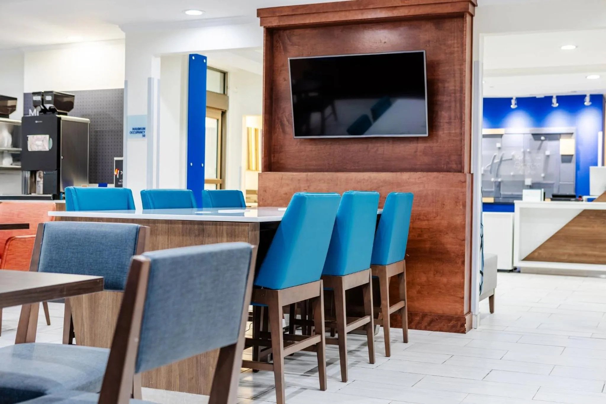 Restaurant/places to eat in Holiday Inn Express Hotel & Suites Memphis/Germantown by IHG