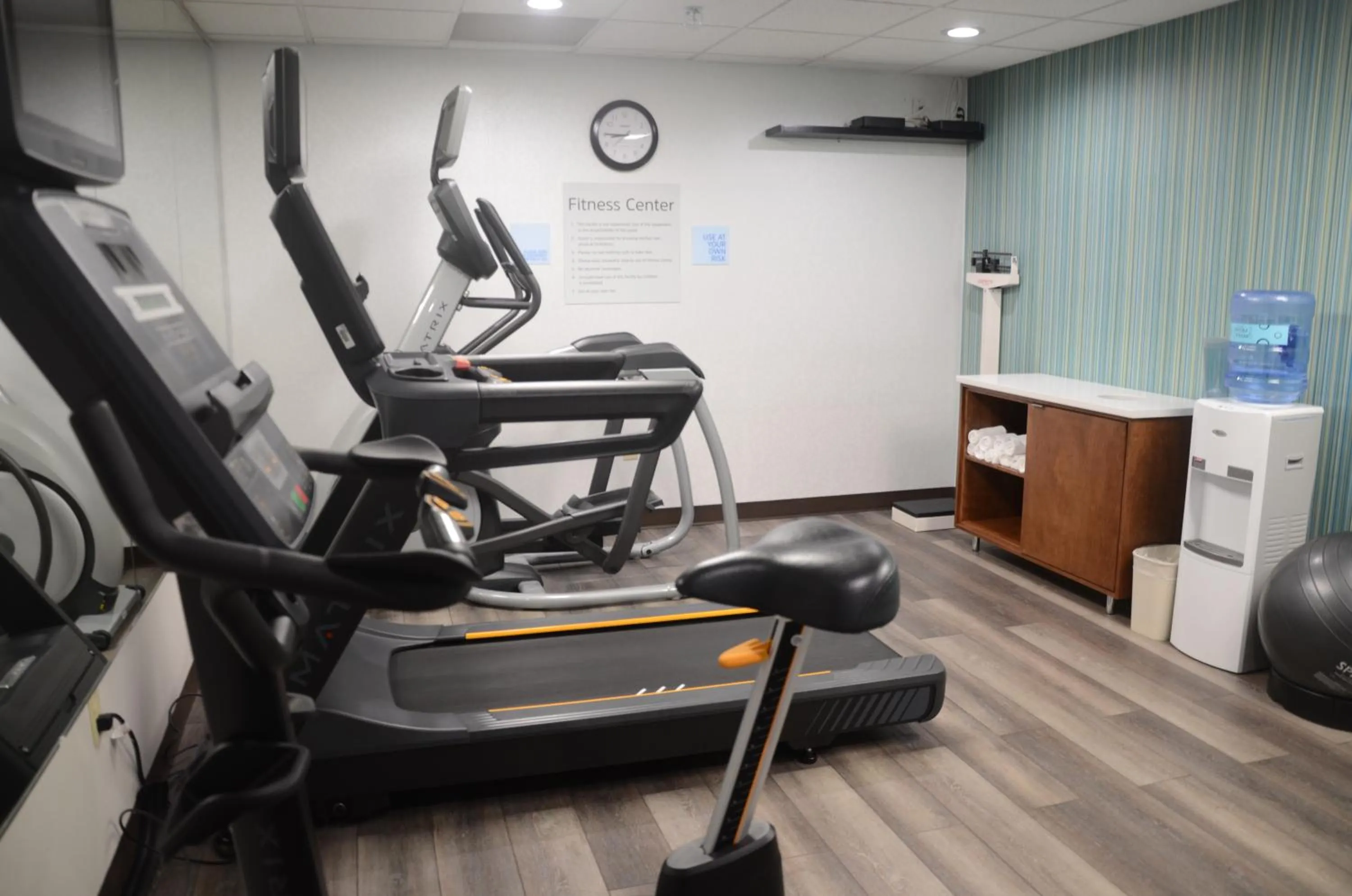 Fitness centre/facilities in Holiday Inn Express Hotel & Suites Memphis/Germantown by IHG