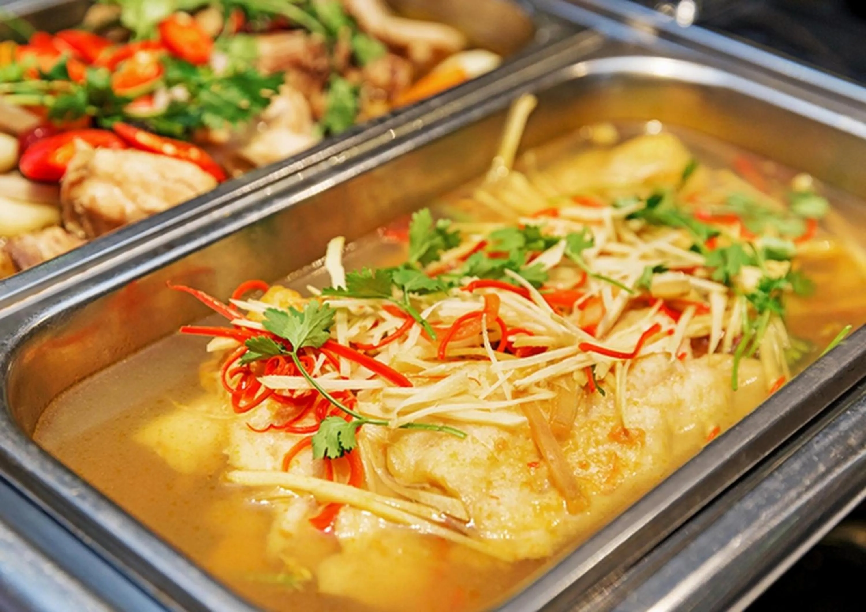 Restaurant/places to eat in Siren Flower Hotel