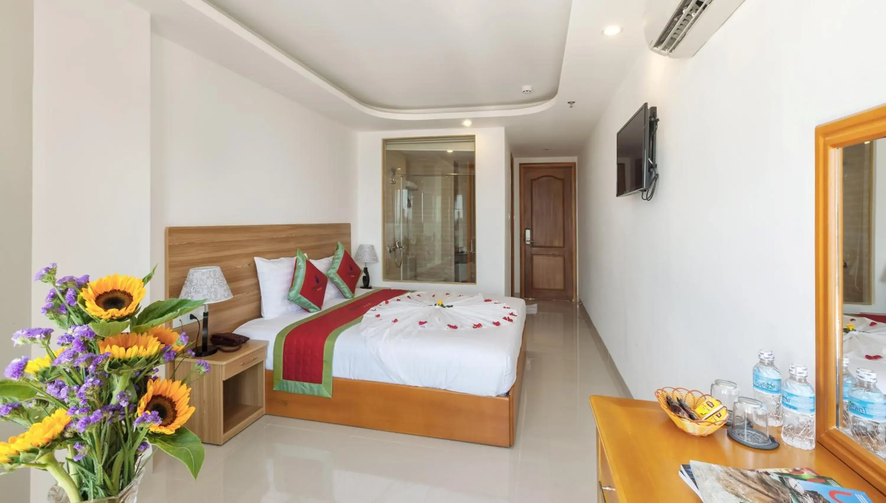 Superior Double or Twin Room - single occupancy in Siren Flower Hotel Superior Double or Twin Room - single occupancy in Siren Flower Hotel