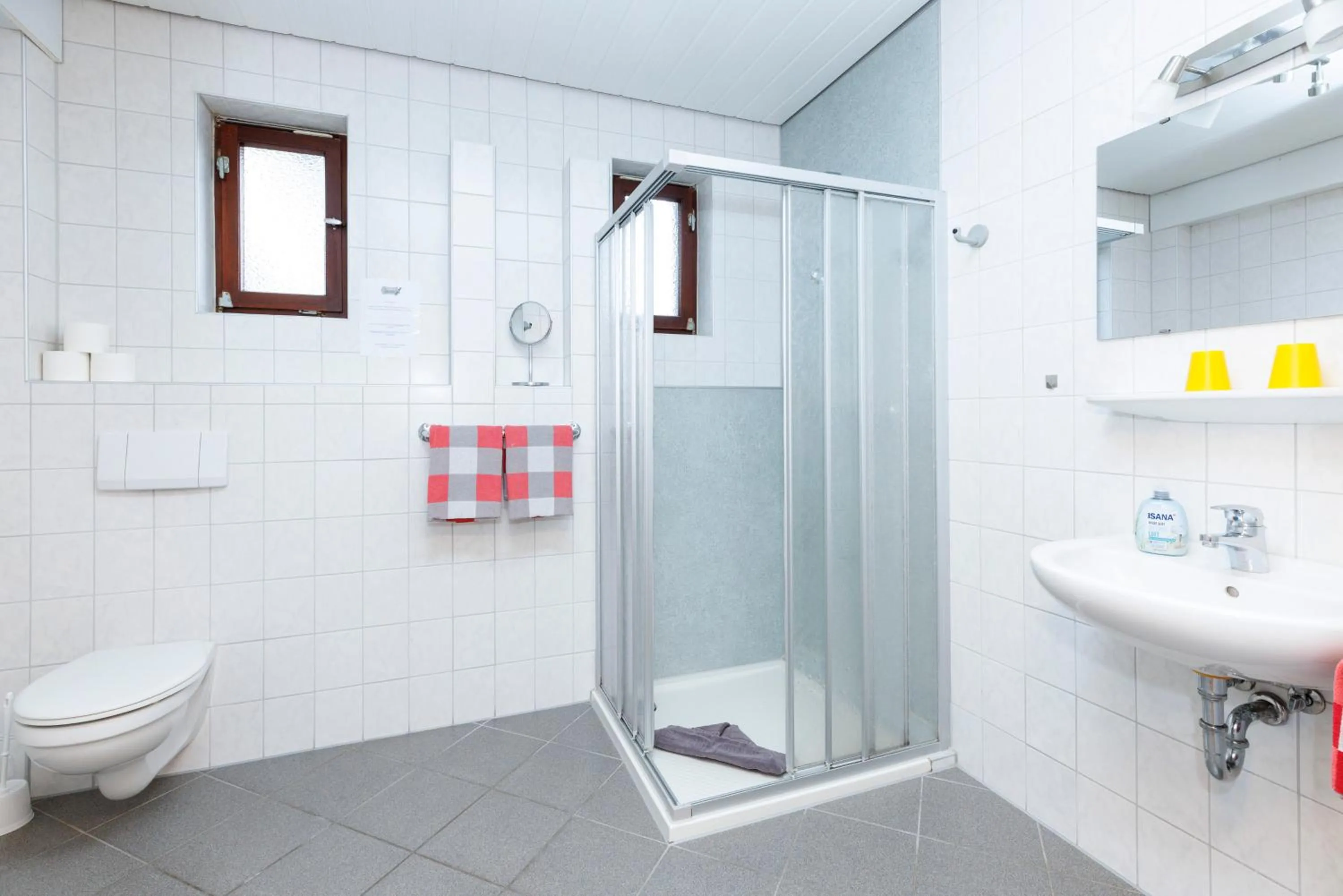 Bathroom in Deichhotel Grube