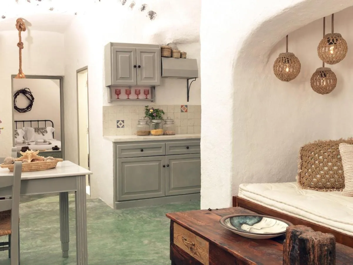 Kitchen or kitchenette in AFOURA HOUSES by K&K