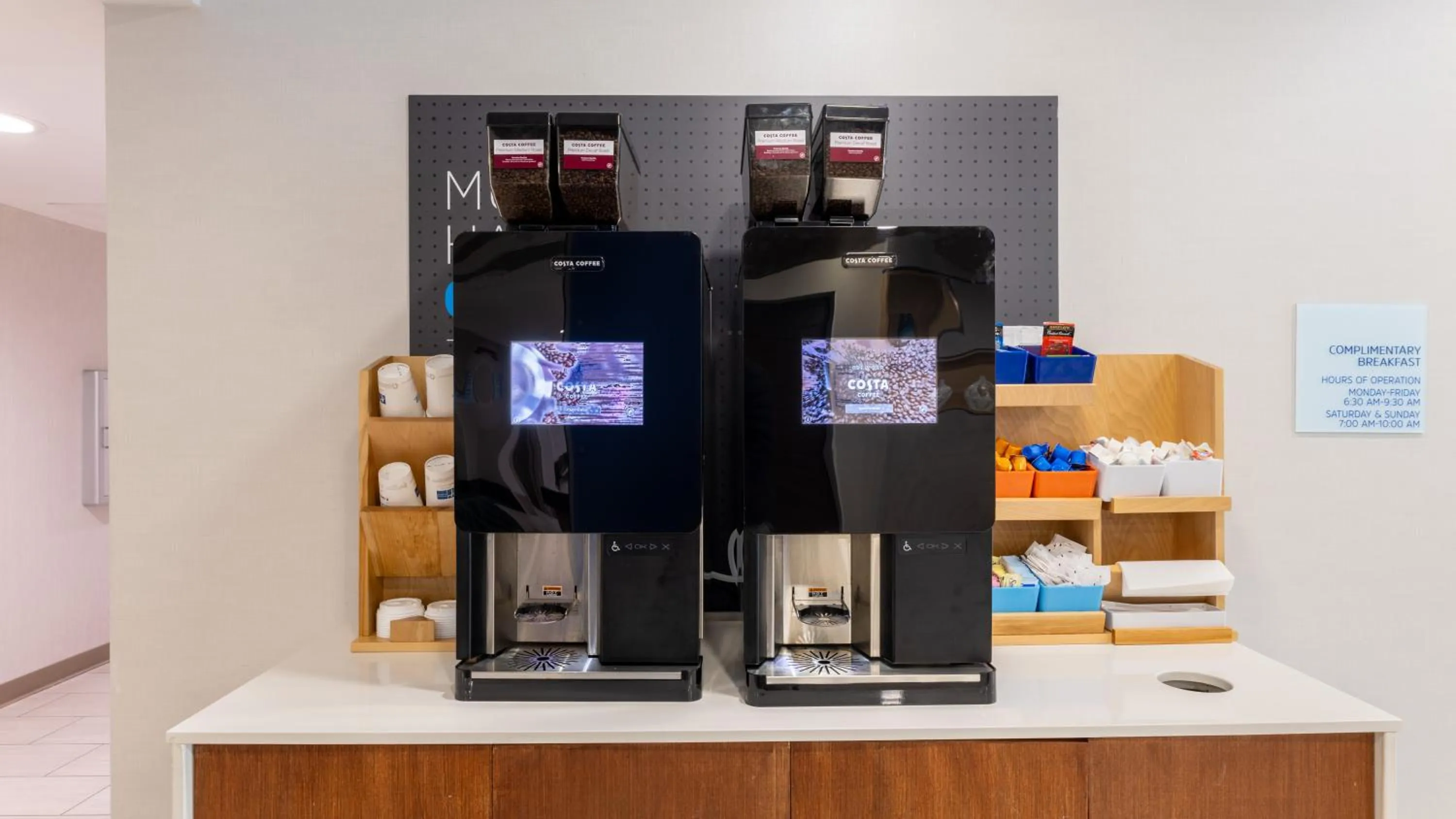 Holiday Inn Express & Suites Macon - I-475 by IHG