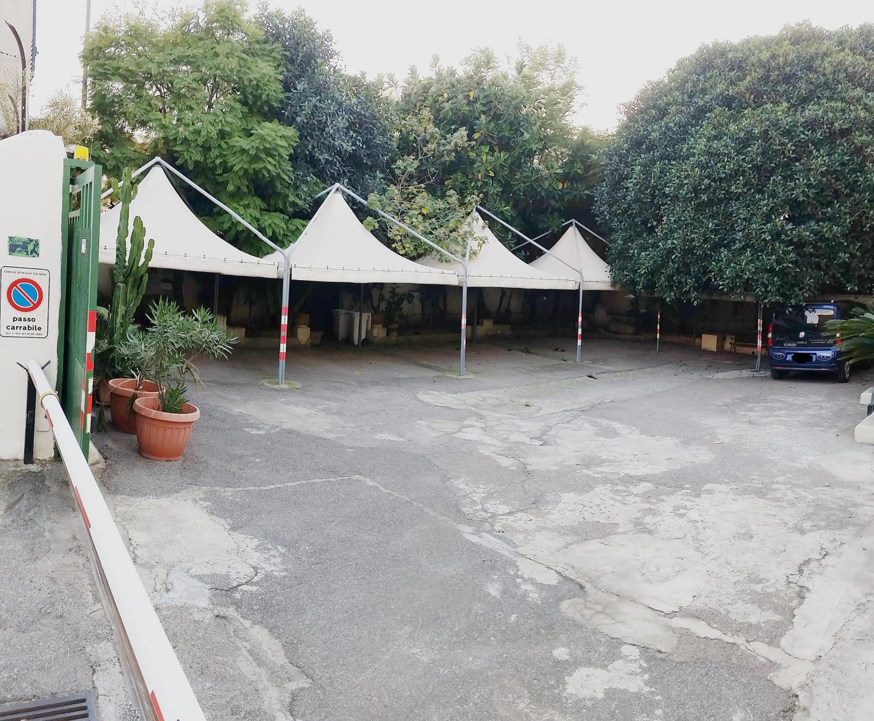 Property building in Hotel Sirio