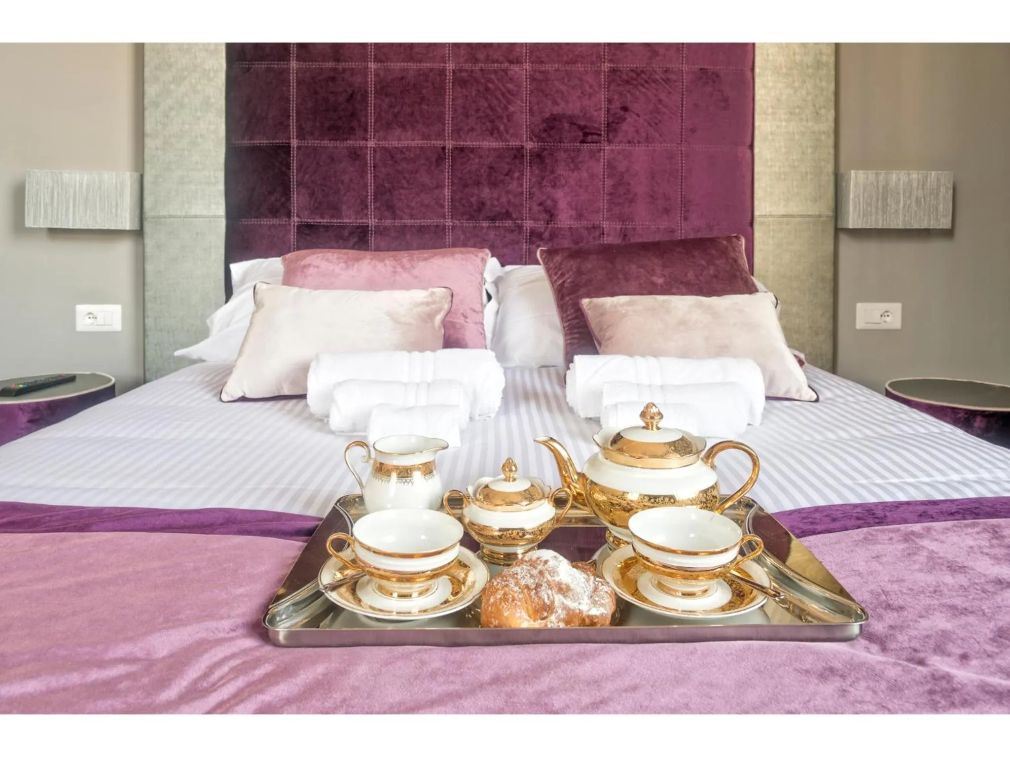 Bed in Lea Luxury Rooms