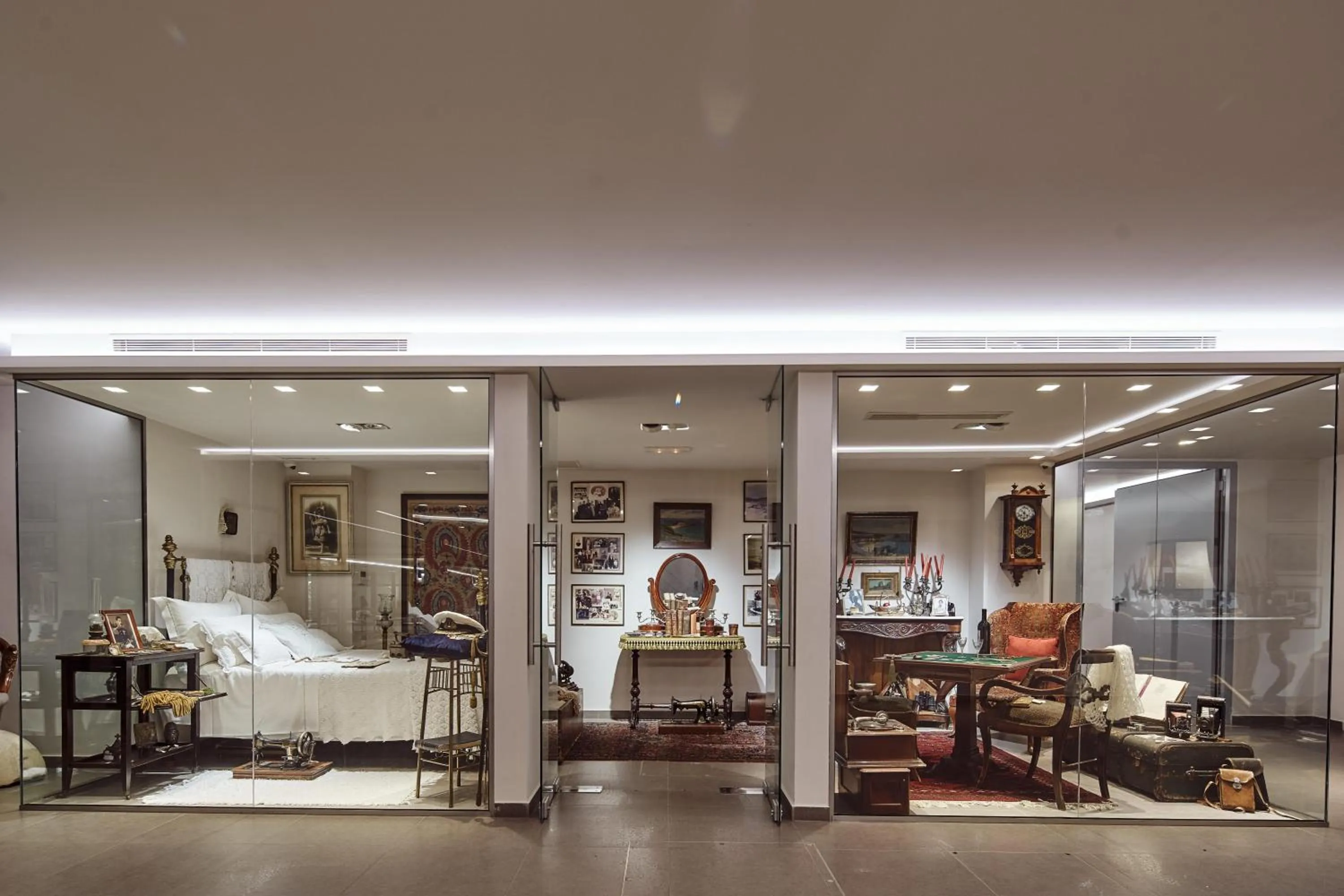 Lobby or reception in White Rocks Hotel Kefalonia