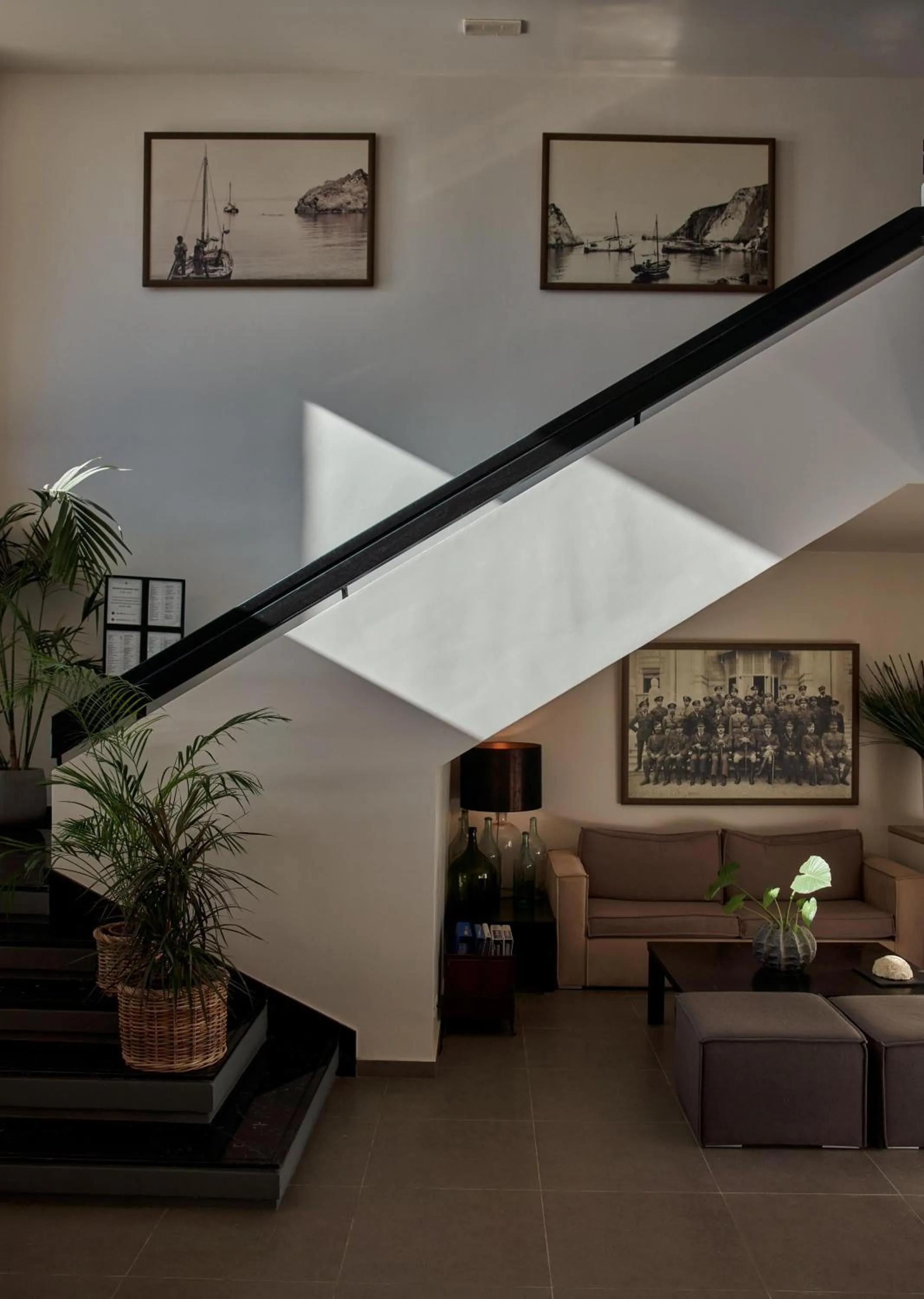 Lobby or reception in White Rocks Hotel Kefalonia