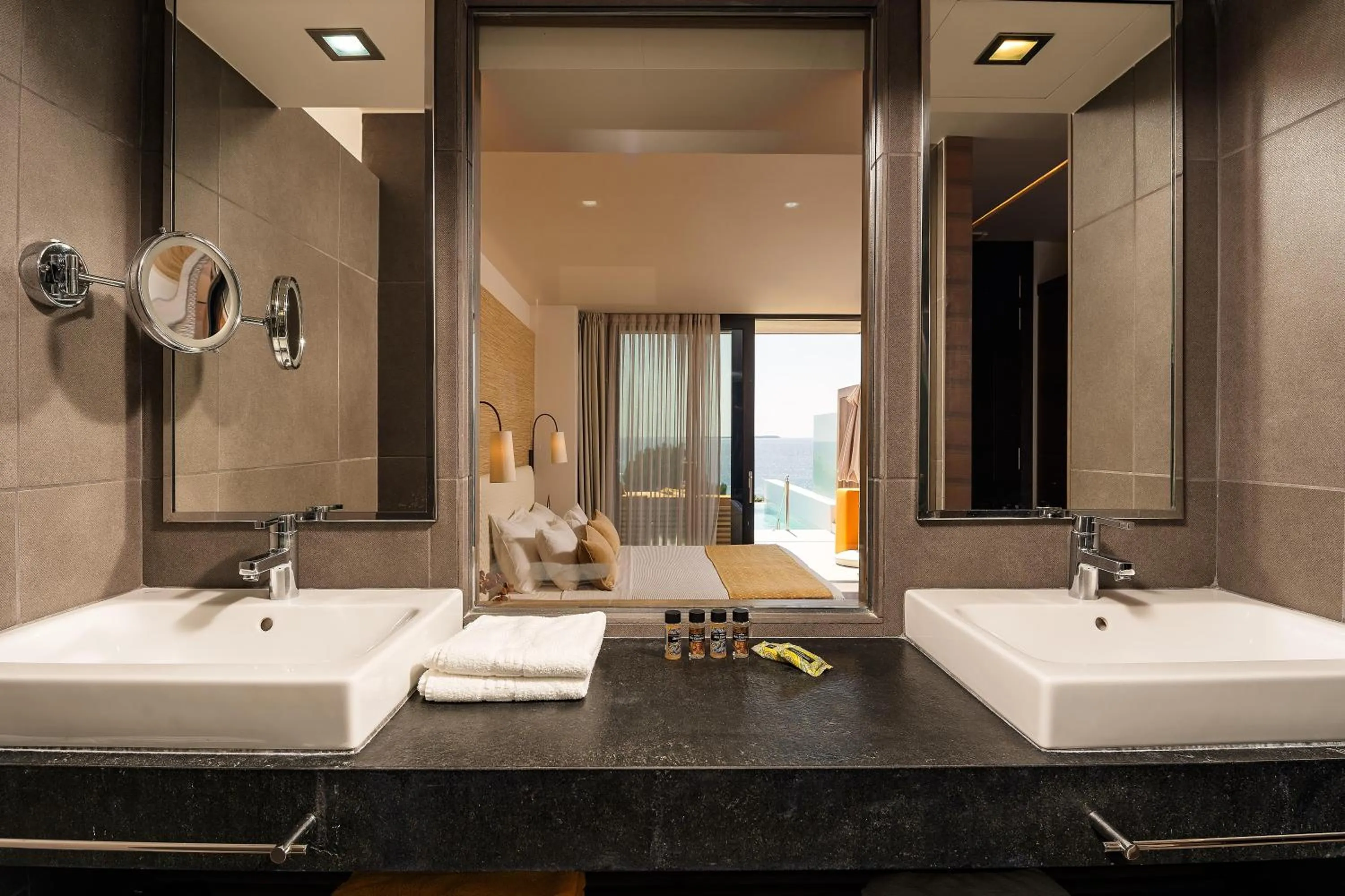 Bathroom in White Rocks Hotel Kefalonia