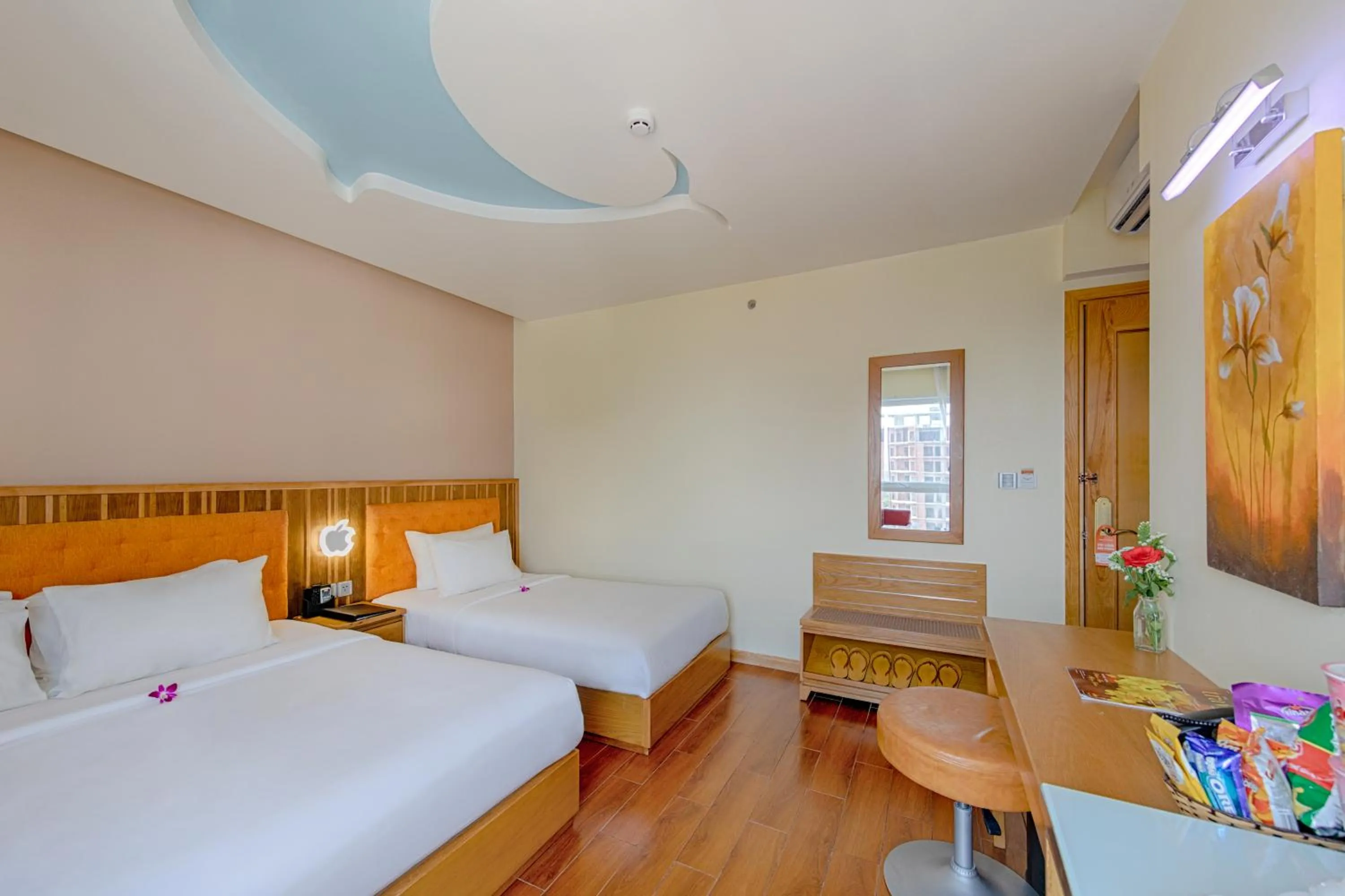 Photo of the whole room, Bed in SEA QUEEN Hotel