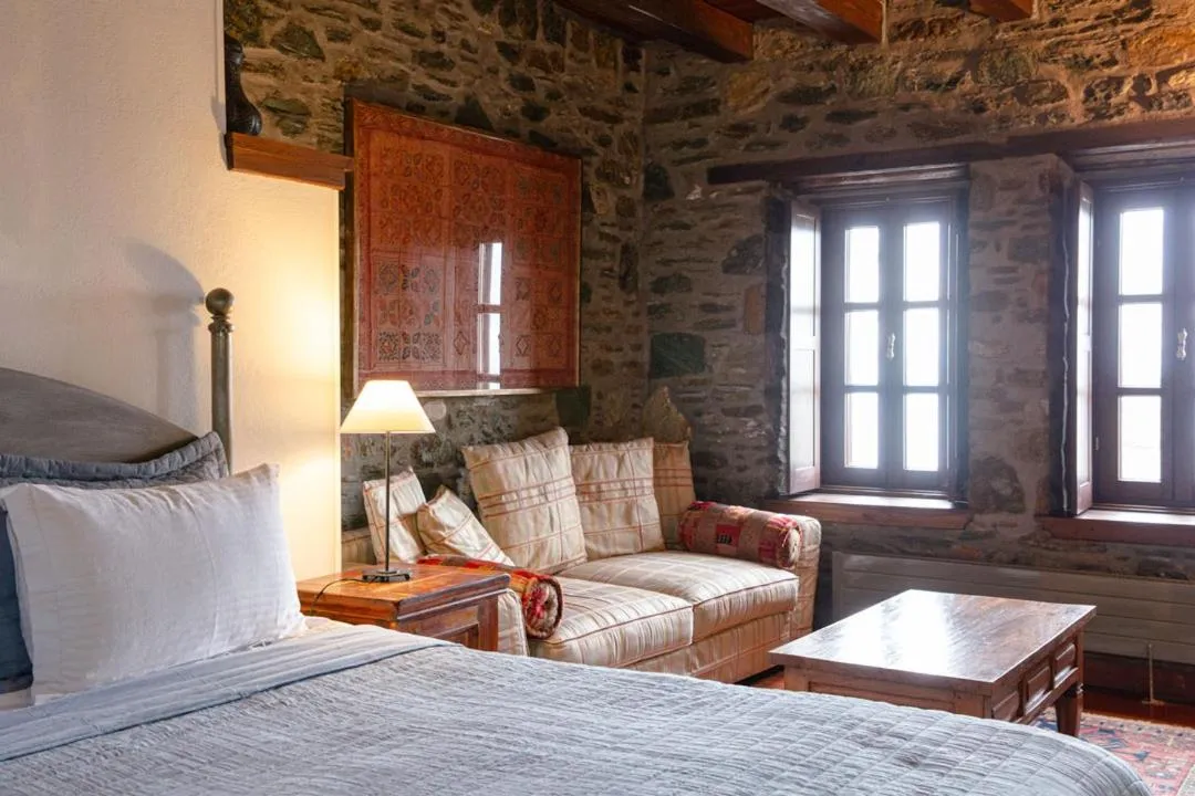 View (from property/room), Bed in Palio Eleotrivio Guesthouse